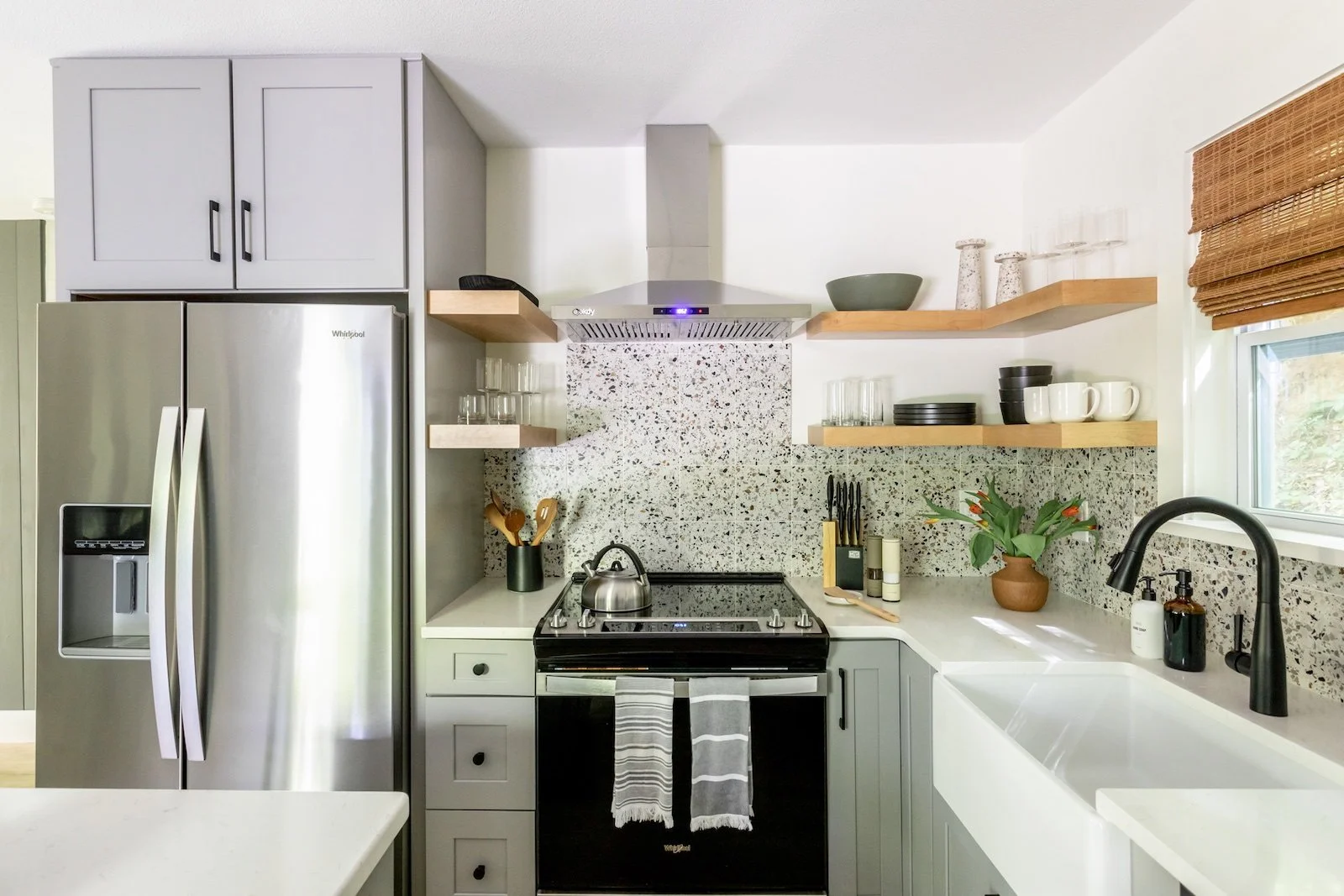 Better Design Can Improve Your Airbnb Performance. Here's the Tea. — interior styling detail 4 for Airbnb hosts focused on bookings and reviews
