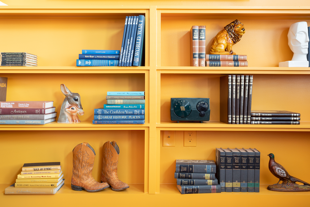 How to Furnish an Airbnb: A Step-by-Step Guide — interior styling detail 7 for new and experienced Airbnb hosts