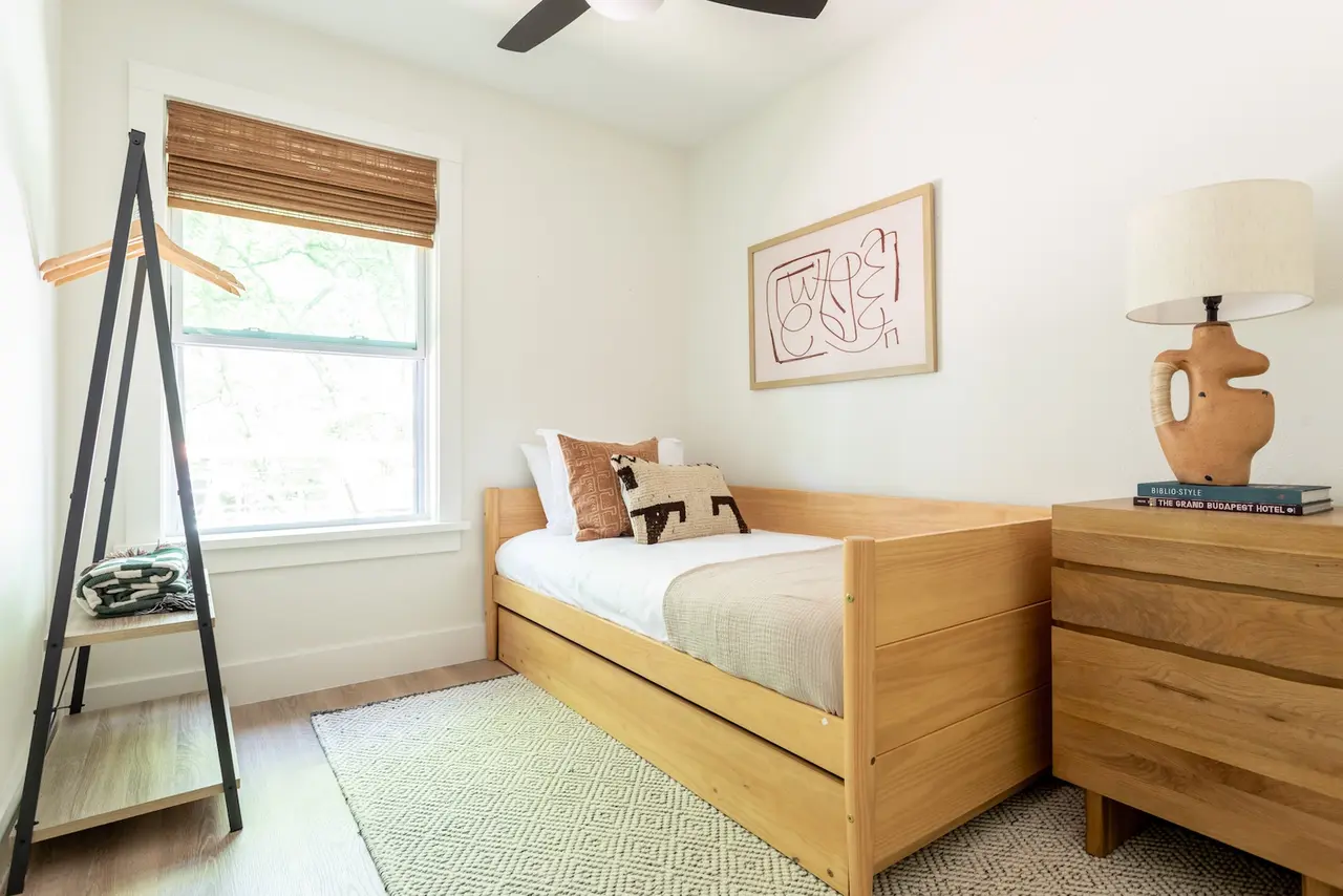 Maximizing Space and Style: Design Tips for Small Rental Properties — interior design for small-space hosts and rental operators
