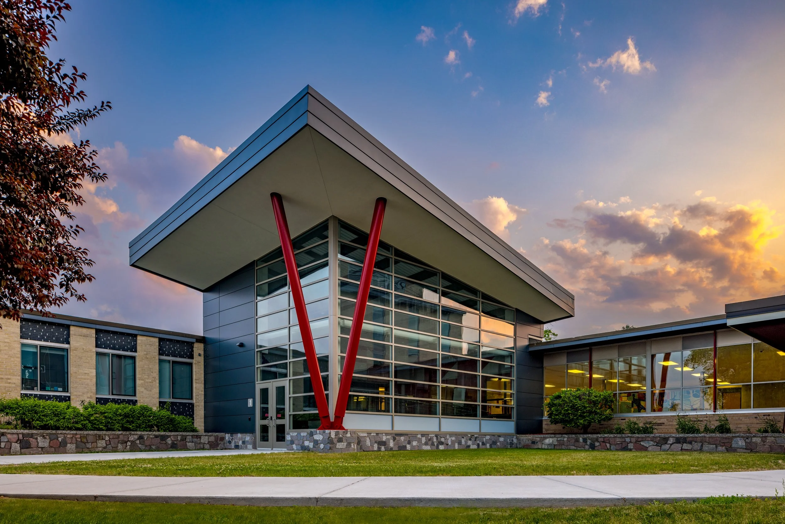 C2AE Everett 102.jpg