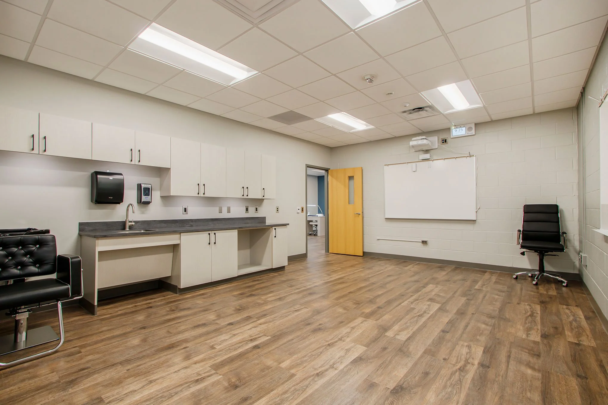 Van Buren ISD Cosmetology — C2AE Architecture + Engineering