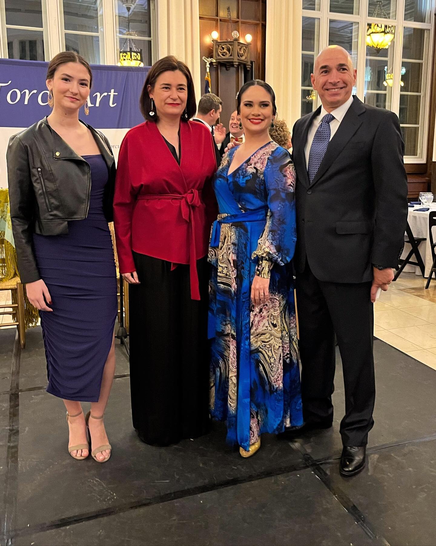 So proud of our Yahlly! 
@_yahllyk was invited to perform at the TorcuArt Annual Gala, as the winner of the Under 18 category of the TorcuArt Contest. 
The event was honored with the presence of the Spanish Ambassador, great speakers and beautiful pe