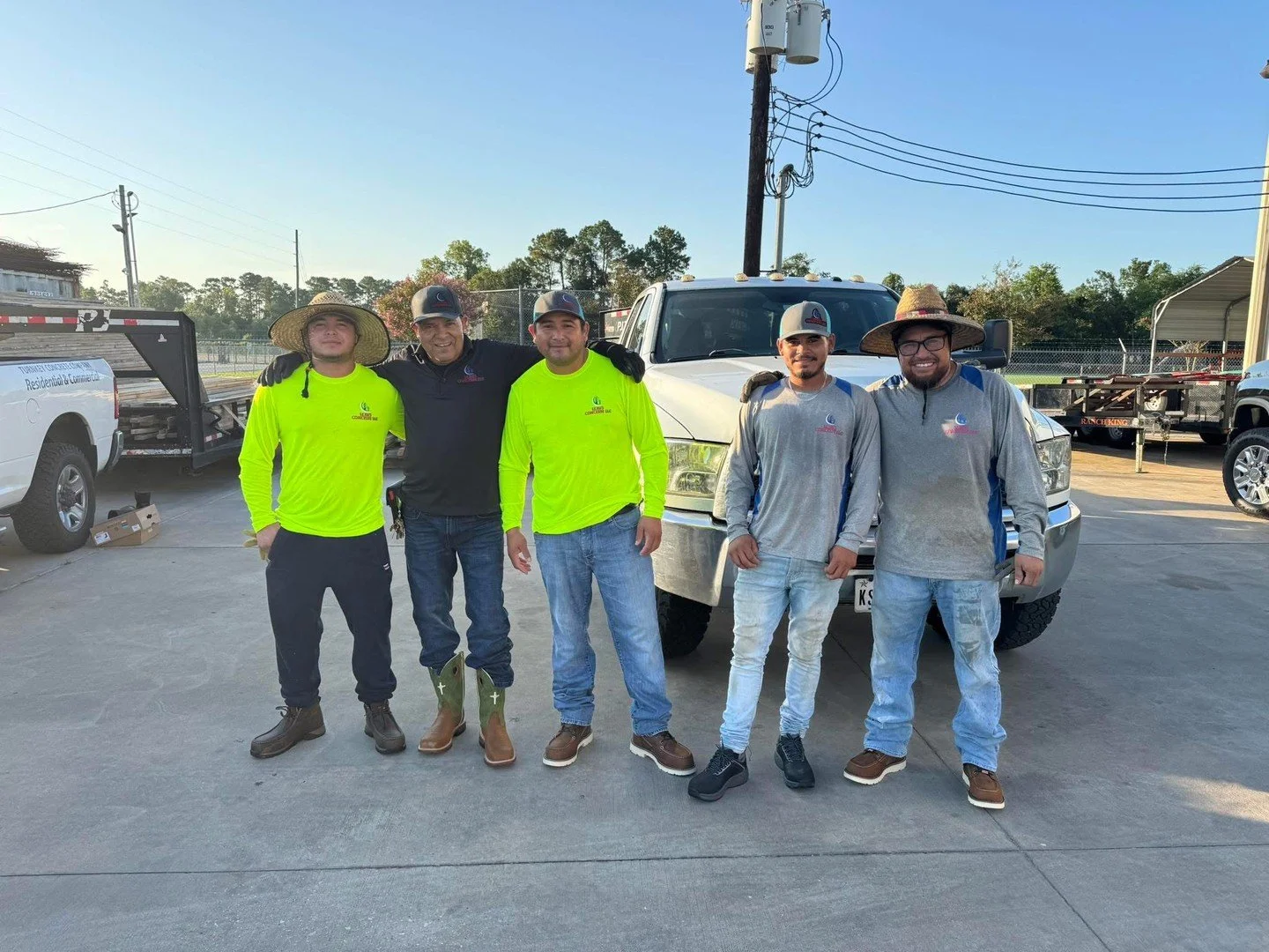 Repost from our Area Manager:⁠
 Thankful for our great lumber delivery team 🙏🏽, these guys are a key component of our team!! Always with a great attitude, never complaining whether hot or cold, they get the job done!! Thanks for all your hard work,