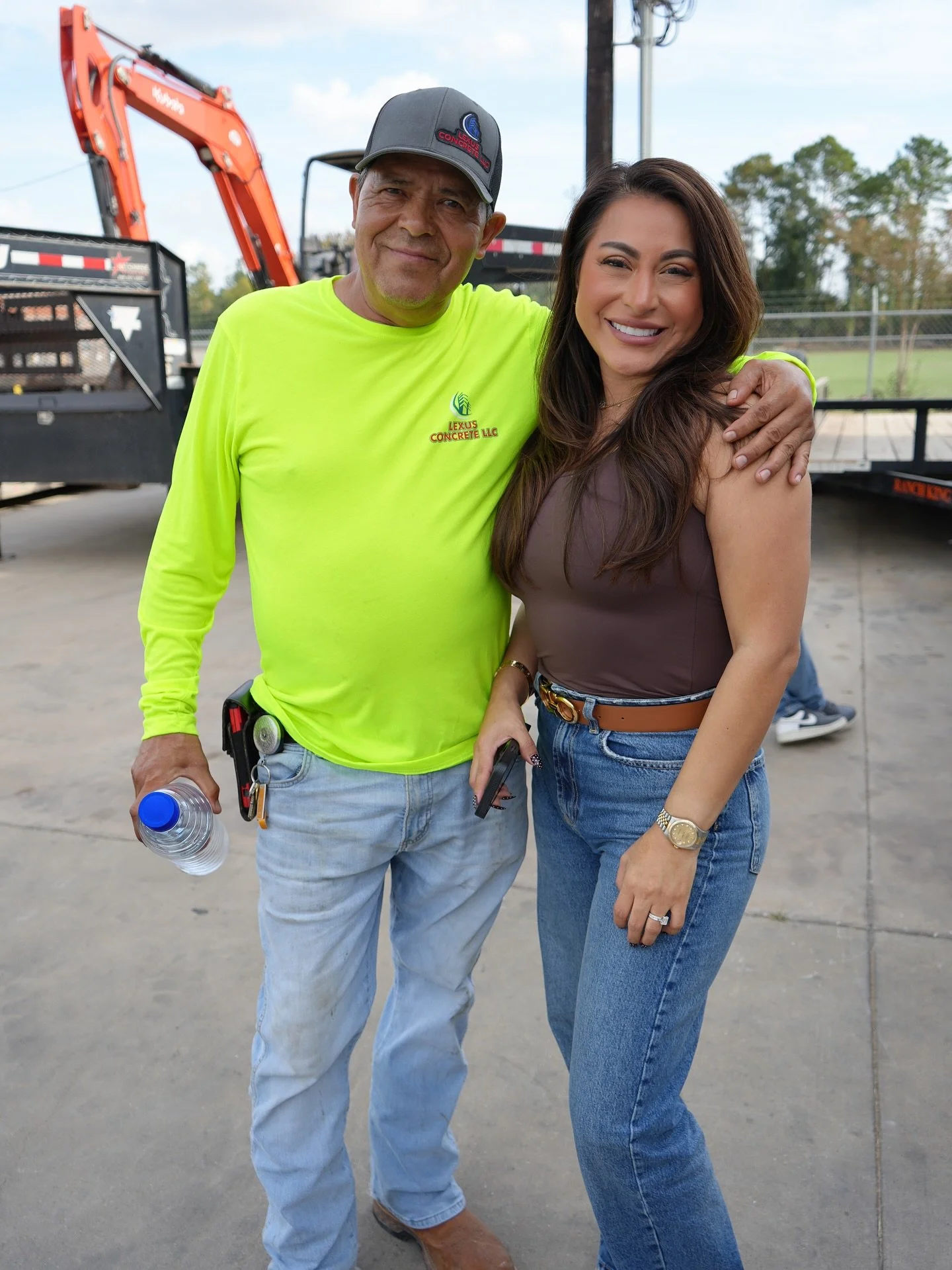 We hosted a Carne Asada cookout for the Lexus Concrete team! 🌮🔥 It was a great time together filled with good food, laughs, and appreciation for all the hard work our crew puts in every day. 💪 

#LexusConcrete #HoustonConcrete #HoustonContractor #