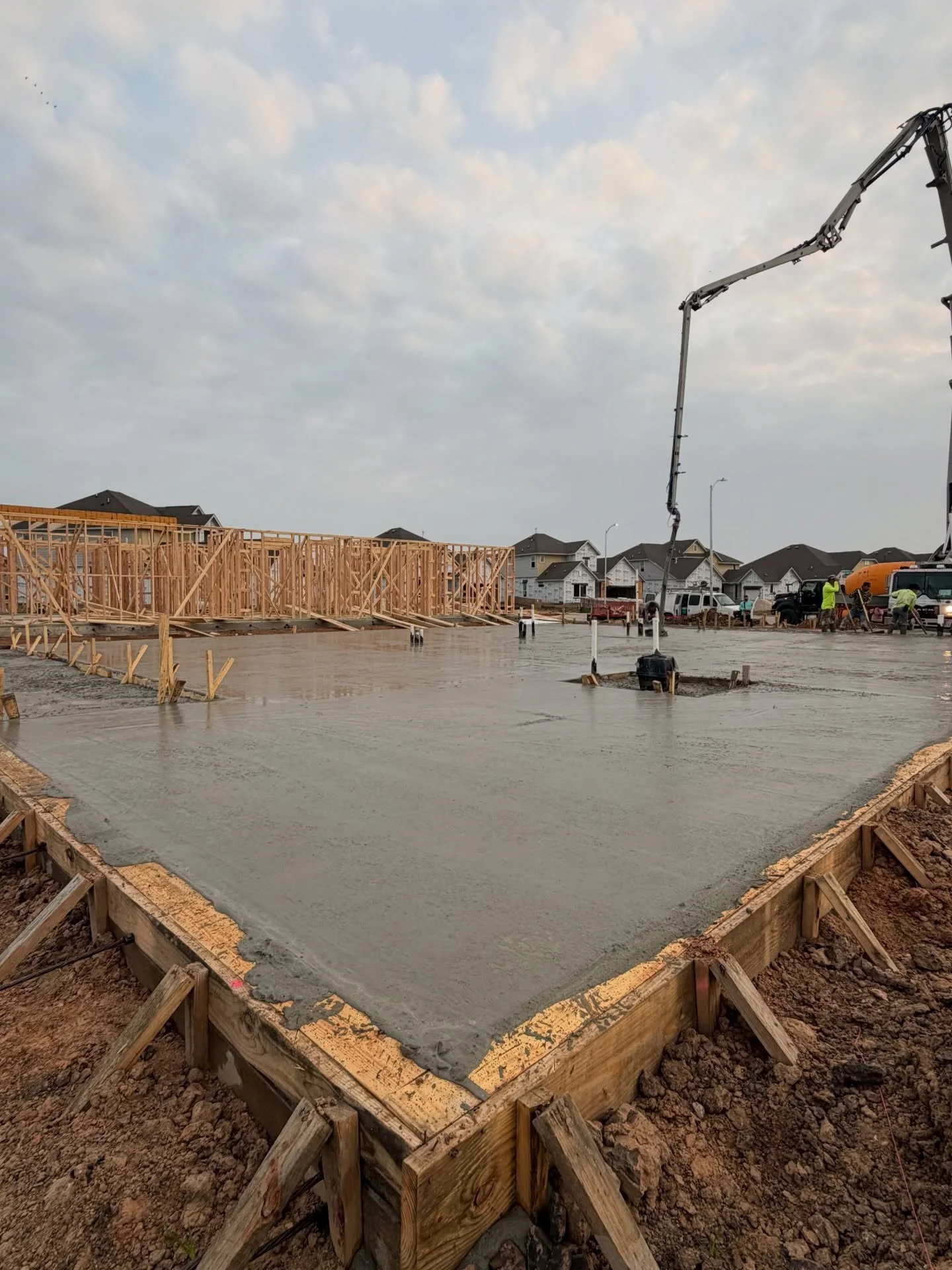 Swipe to see the before. ➡️ Every residential slab starts with proper site prep, rebar placement, and form setting before a single yard of concrete is poured. 

At Lexus Concrete, we follow the process that ensures a foundation built to spec and buil
