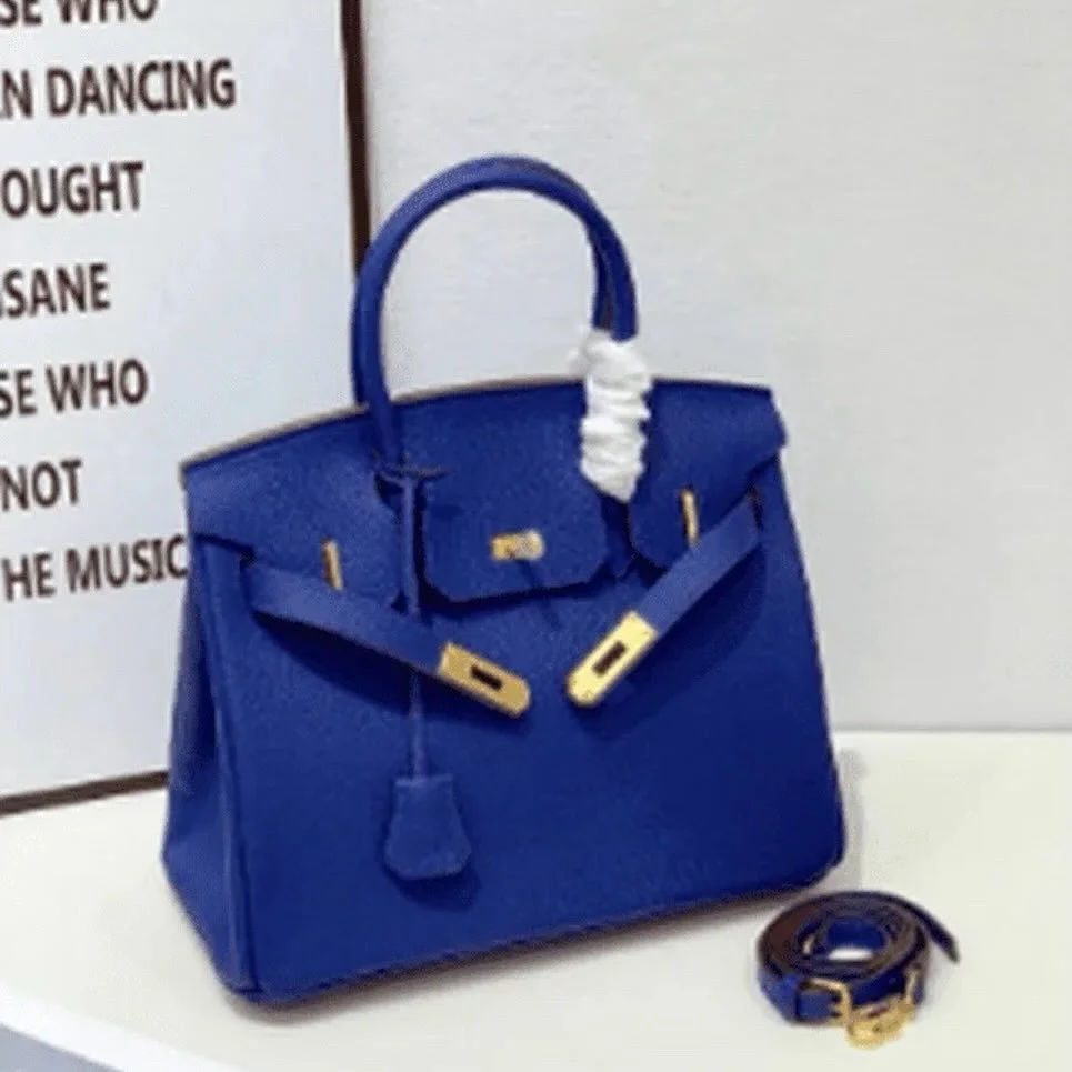 The &ldquo;Wirkin&rdquo; Bag Controversy: A New Challenge for Luxury Fashion

To say the Wirkin (Walmart Birkin dupe) bag went viral is an understatement. For weeks, social media has been buzzing about where to get one, whether knock-offs are unethic