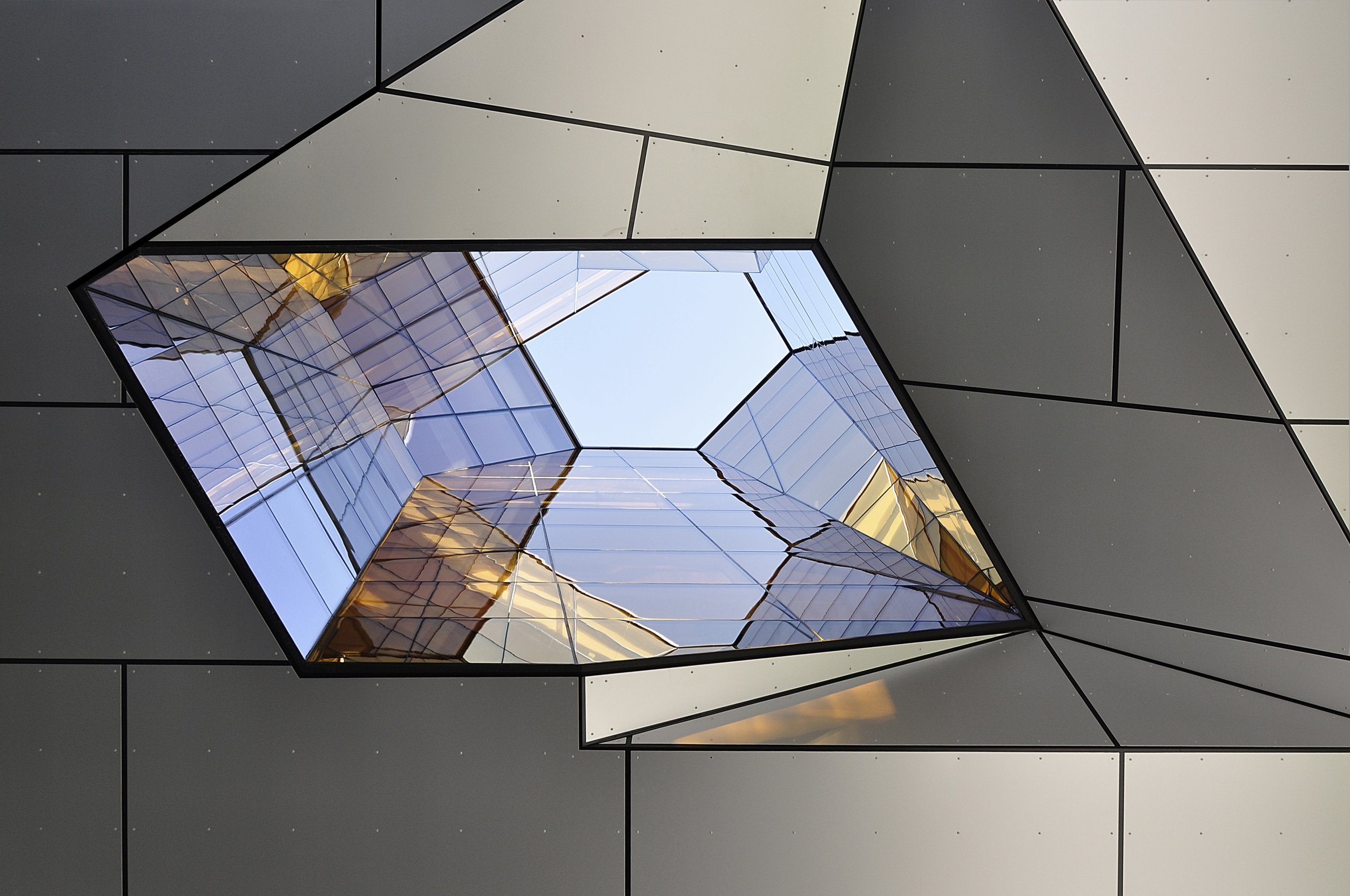 Science + Technology Building, Teeple Architects and Proscenium Architects. Vancouver, Canada. 2019.