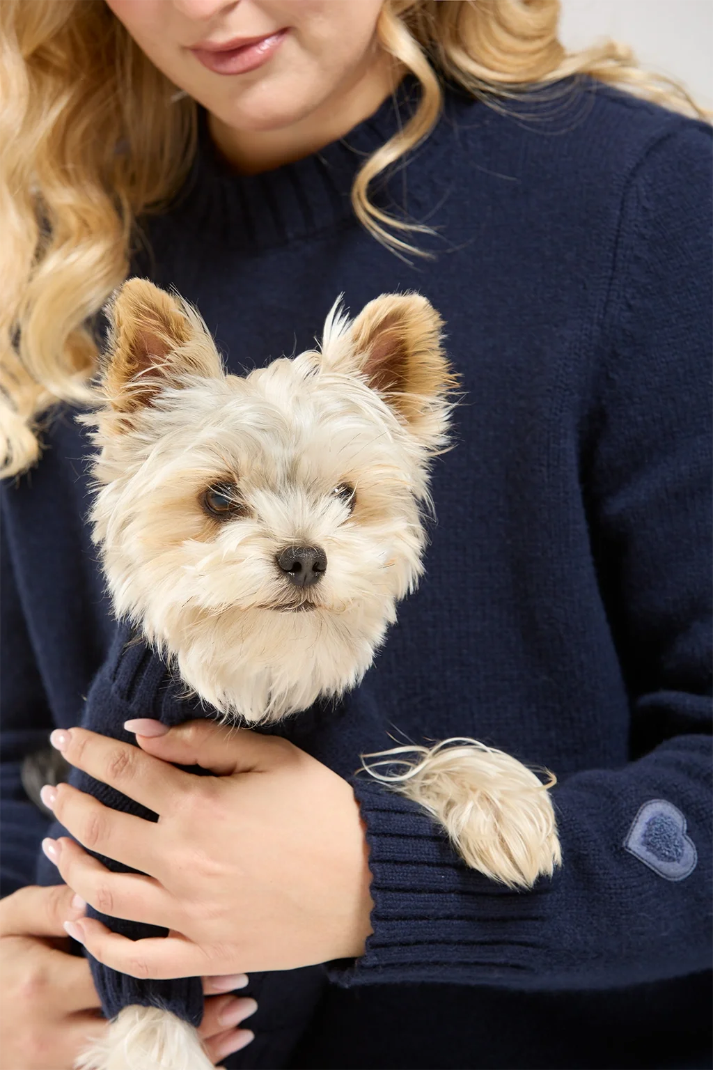 blu_bundle_closeup.webp