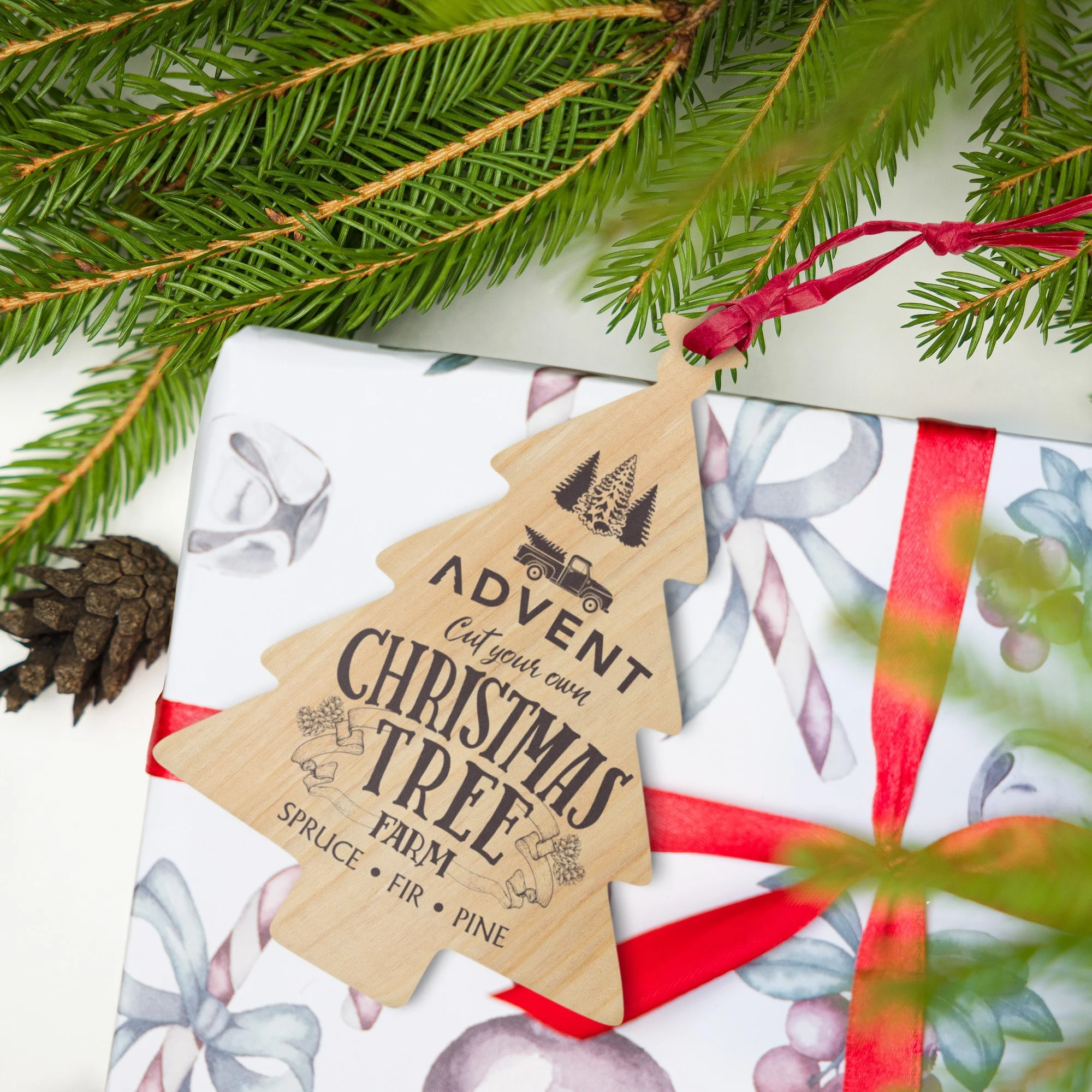 6-wooden-ornaments-wood-tree-front-68d560208c4fb.jpg