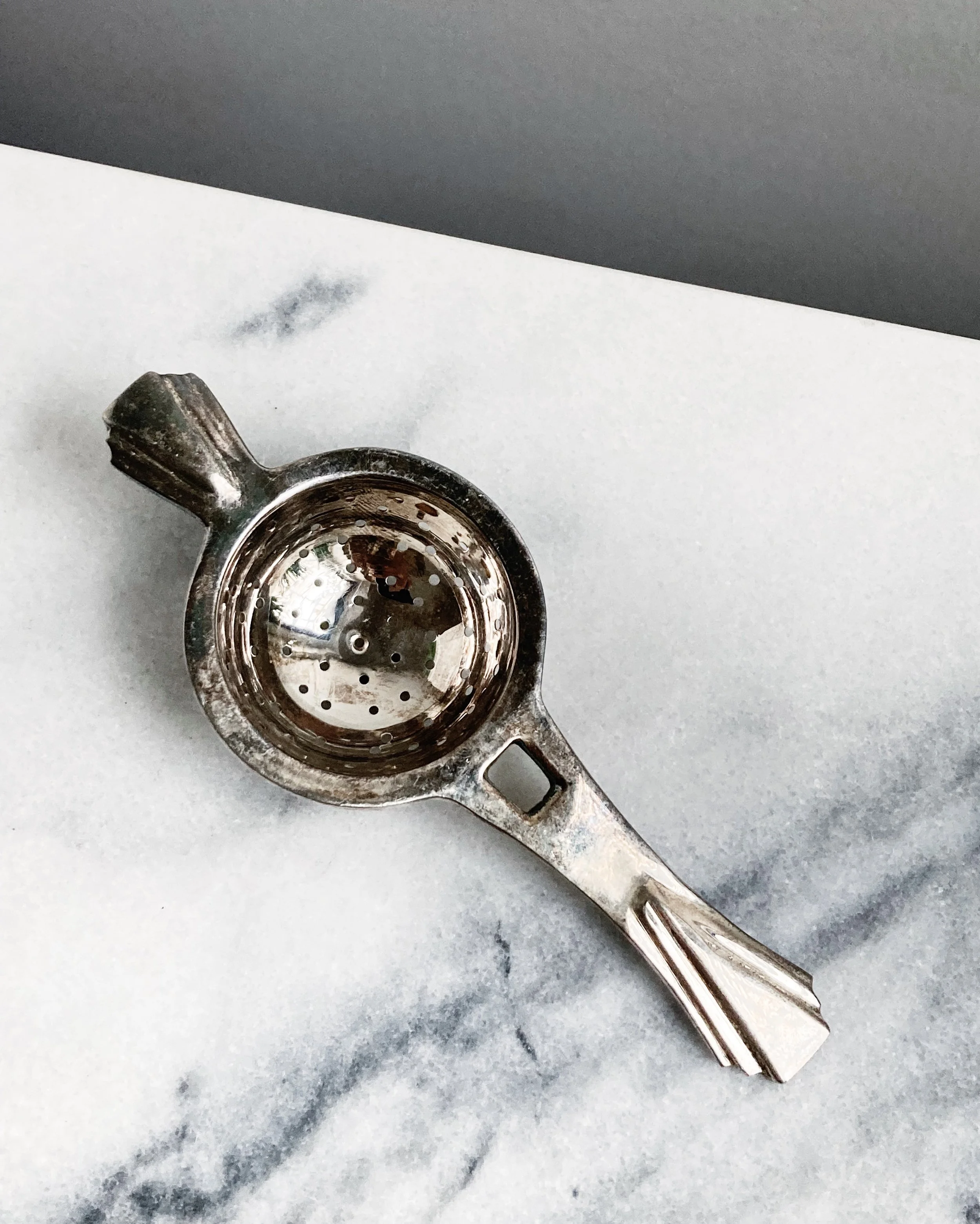 marble & milkweed | vintage heirloom tea strainer - silver plate art deco 2.JPG