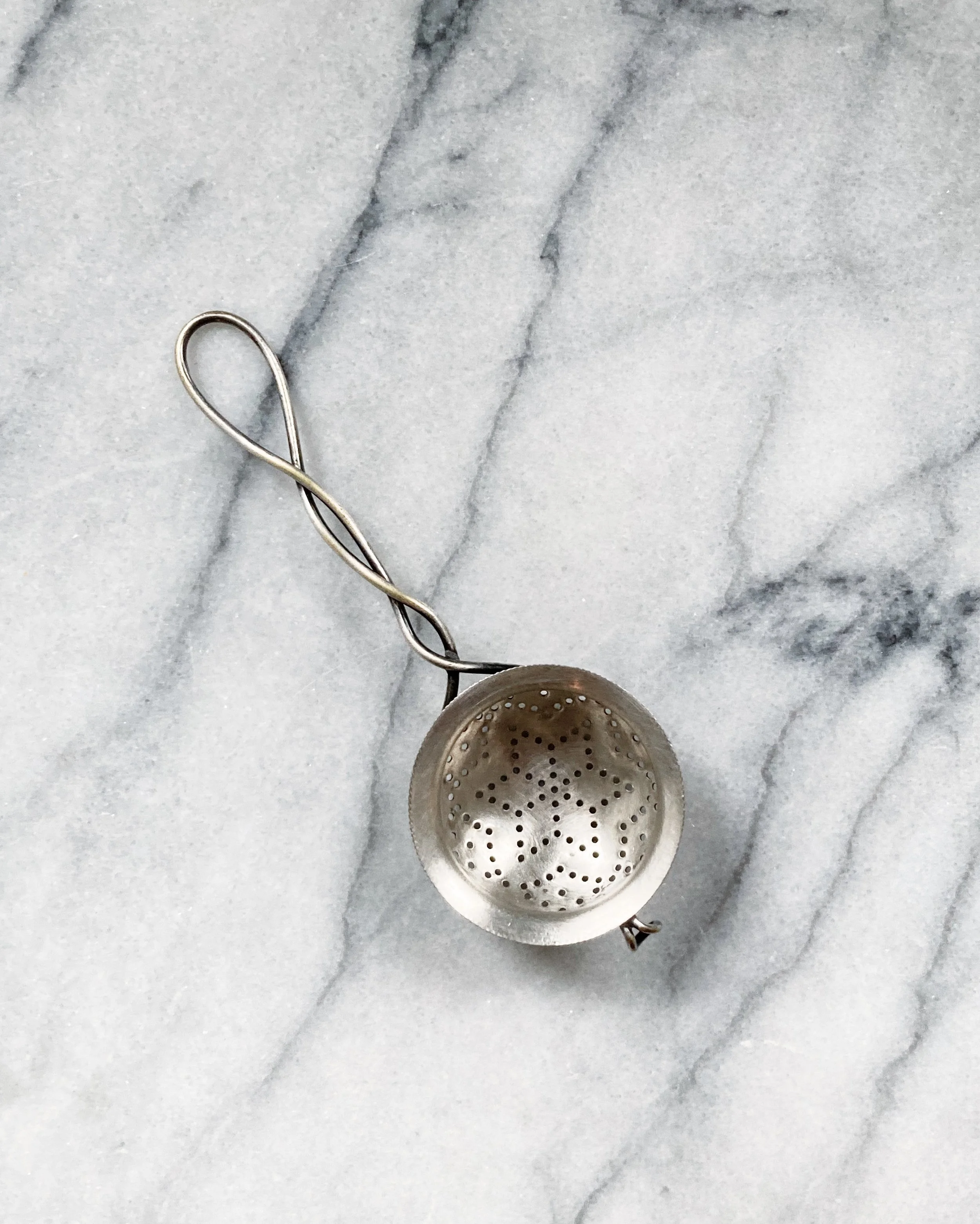 marble & milkweed | vintage tea strainer - twisted handle 4.JPG