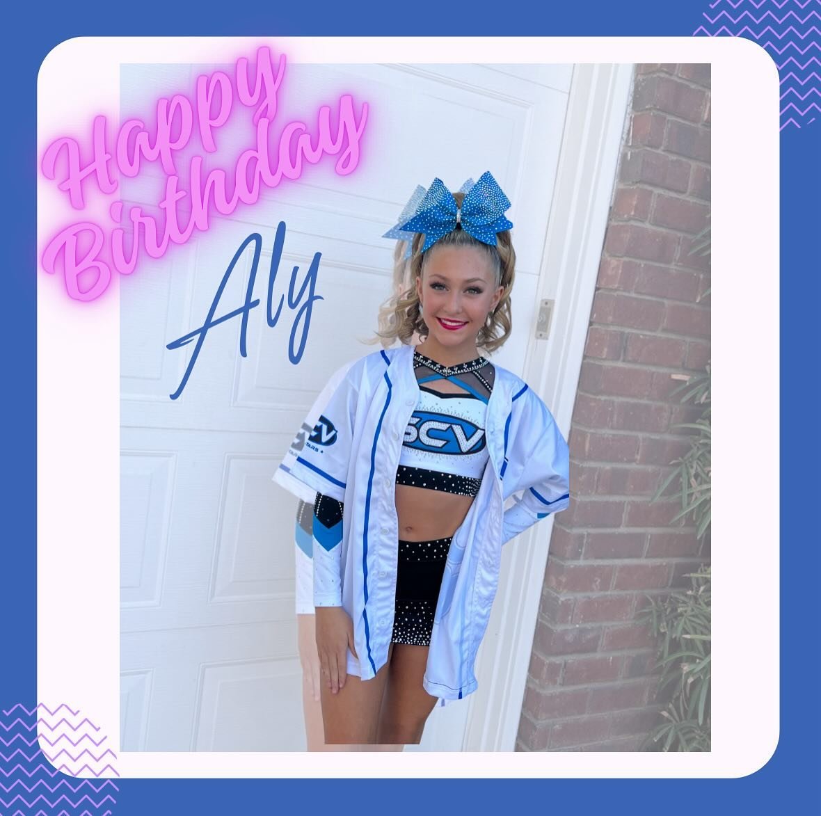 Happy Birthday to our incoming freshman Aly! We hope you the best day! May all your dreams come true! 🎉💗🎂