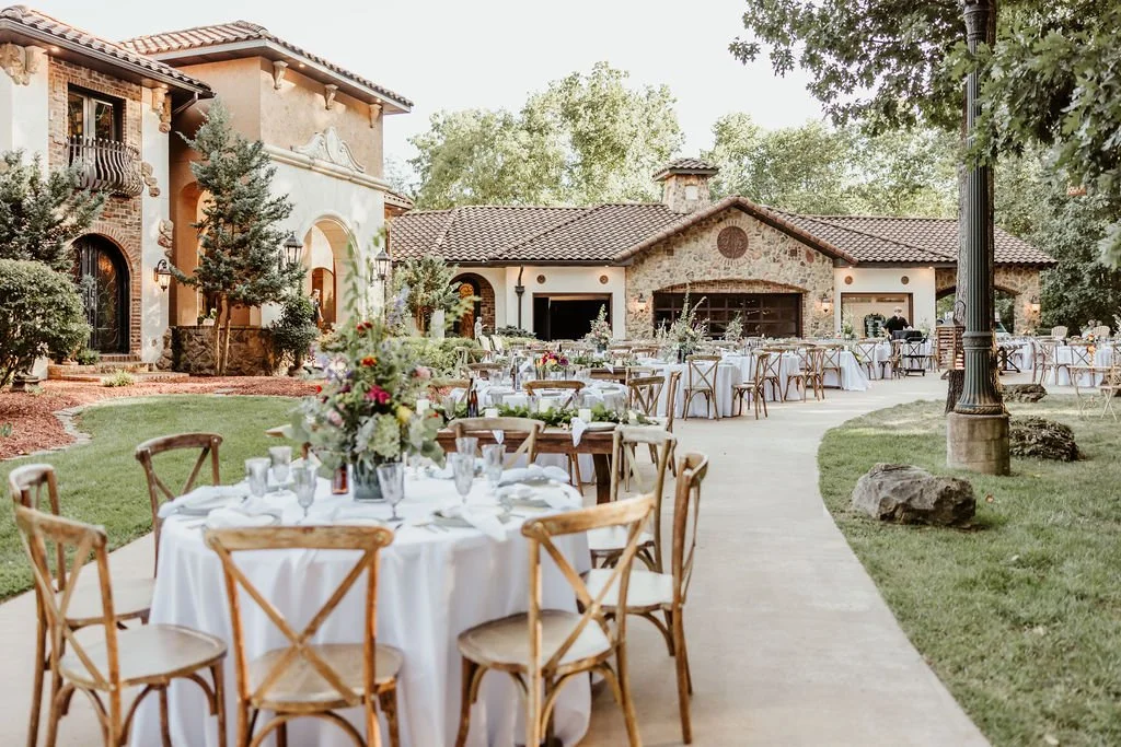 Planning Outdoor Ceremonies in the Midwest Summer: What To Know