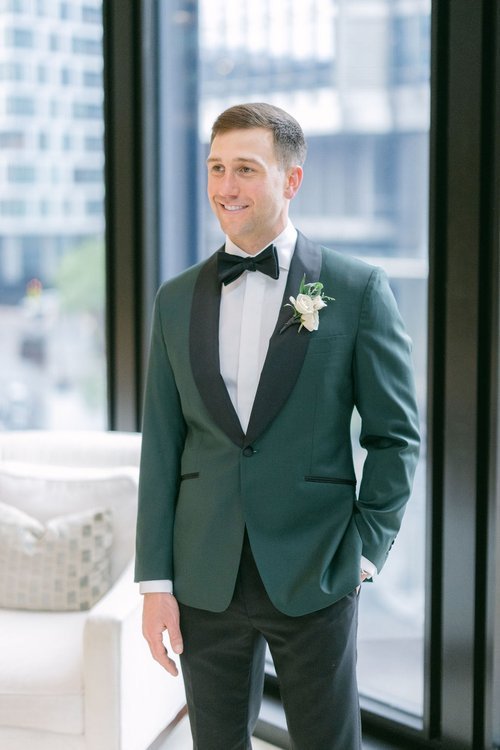 Langham-Modern-Chicago-Wedding-Emerald-Gold-10.jpg