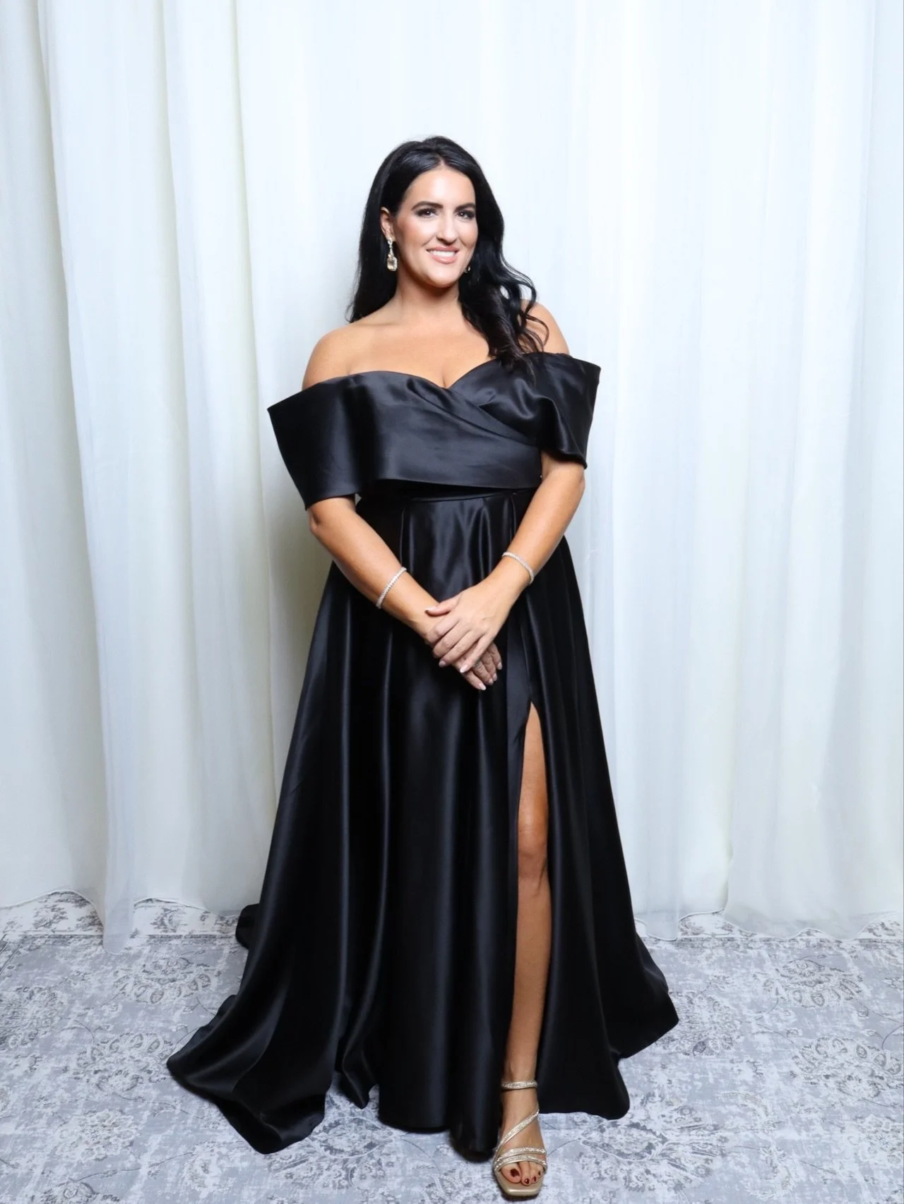 PSA for someone to book our studio portrait booth for your holiday party. 💕💕💕

📸from our studio booth @medcenterhealthfoundation 2025 Charity Ball