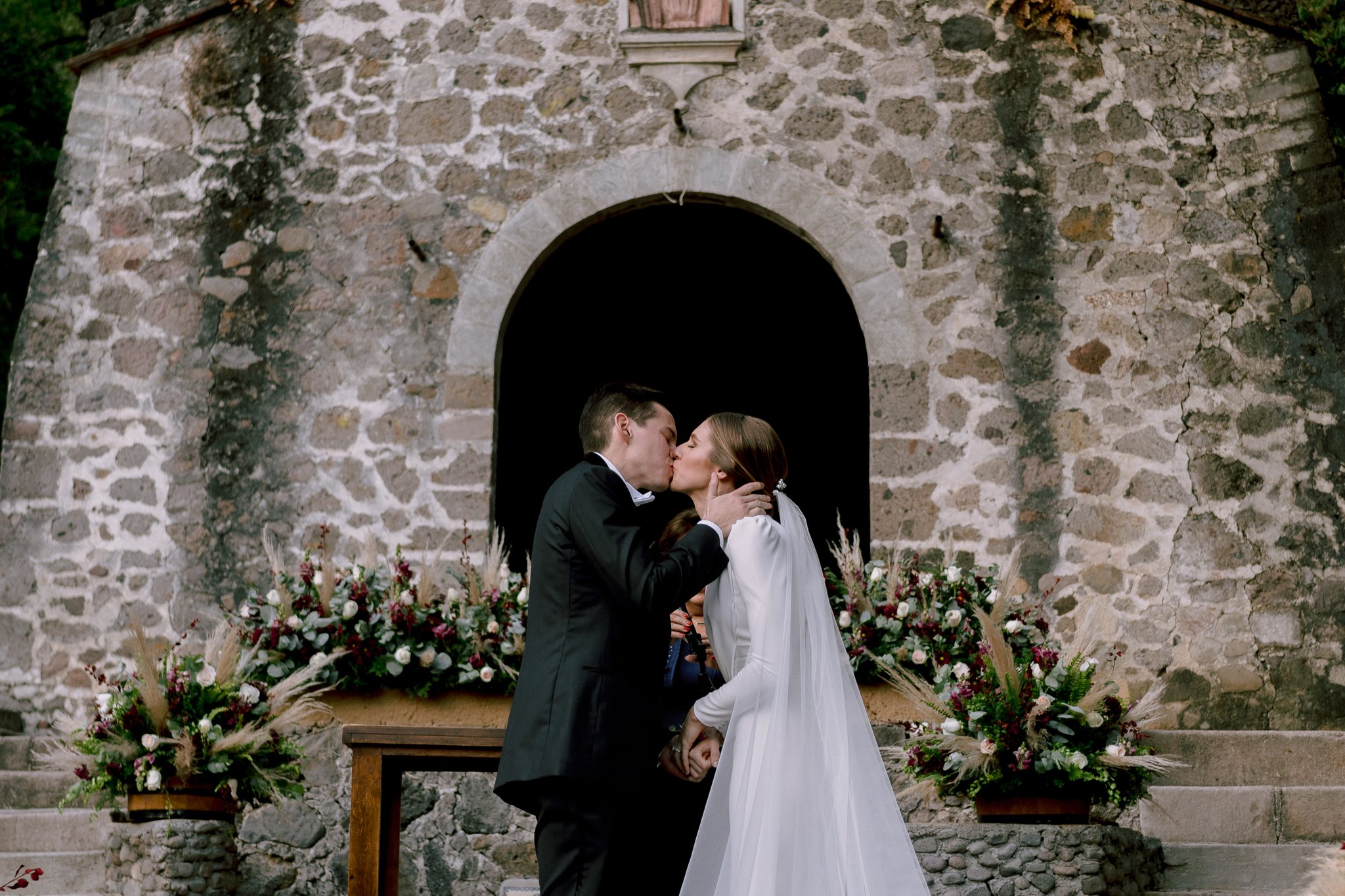 BODA-TORI-NETO-BAJO-LA-MONTANA-TEPOZTLAN-MORELOS-WEDDING-DAY108.jpg