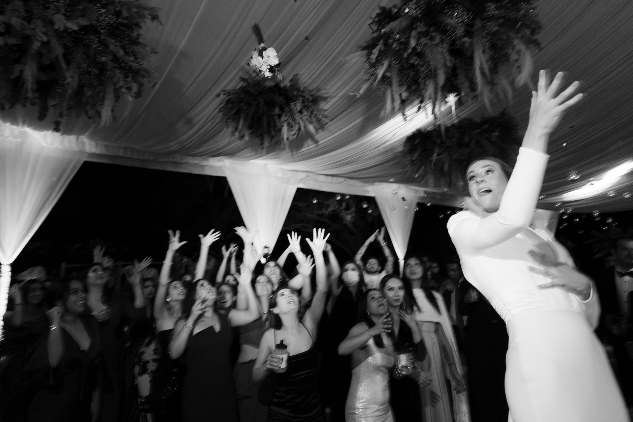 BODA-TORI-NETO-BAJO-LA-MONTANA-TEPOZTLAN-MORELOS-WEDDING-DAY190.jpg