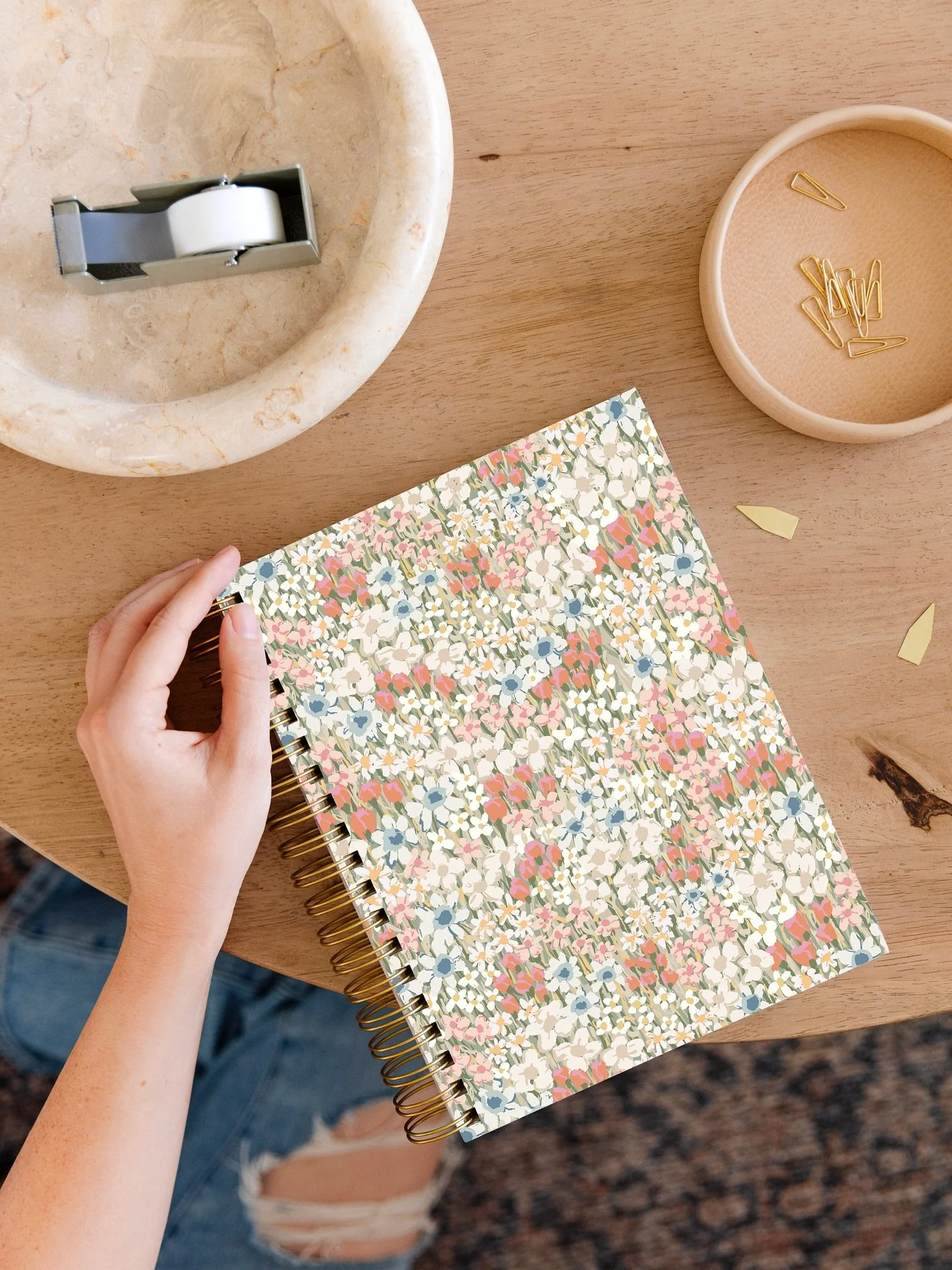 @golden.coil is hosting another awesome design contest! Their contests are always a blast, with amazing mockups and super clear instructions. I'm excited to share my entry for the limited edition #GCxlimited25 design contest! This time, I went for a 