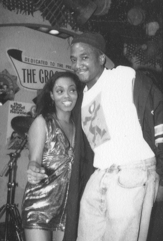 N'Dea Davenport &amp; Q-Tip at Brand New Heavies at SOBs - 2nd Show, 1991 (Photo by Phillippe Noisette)