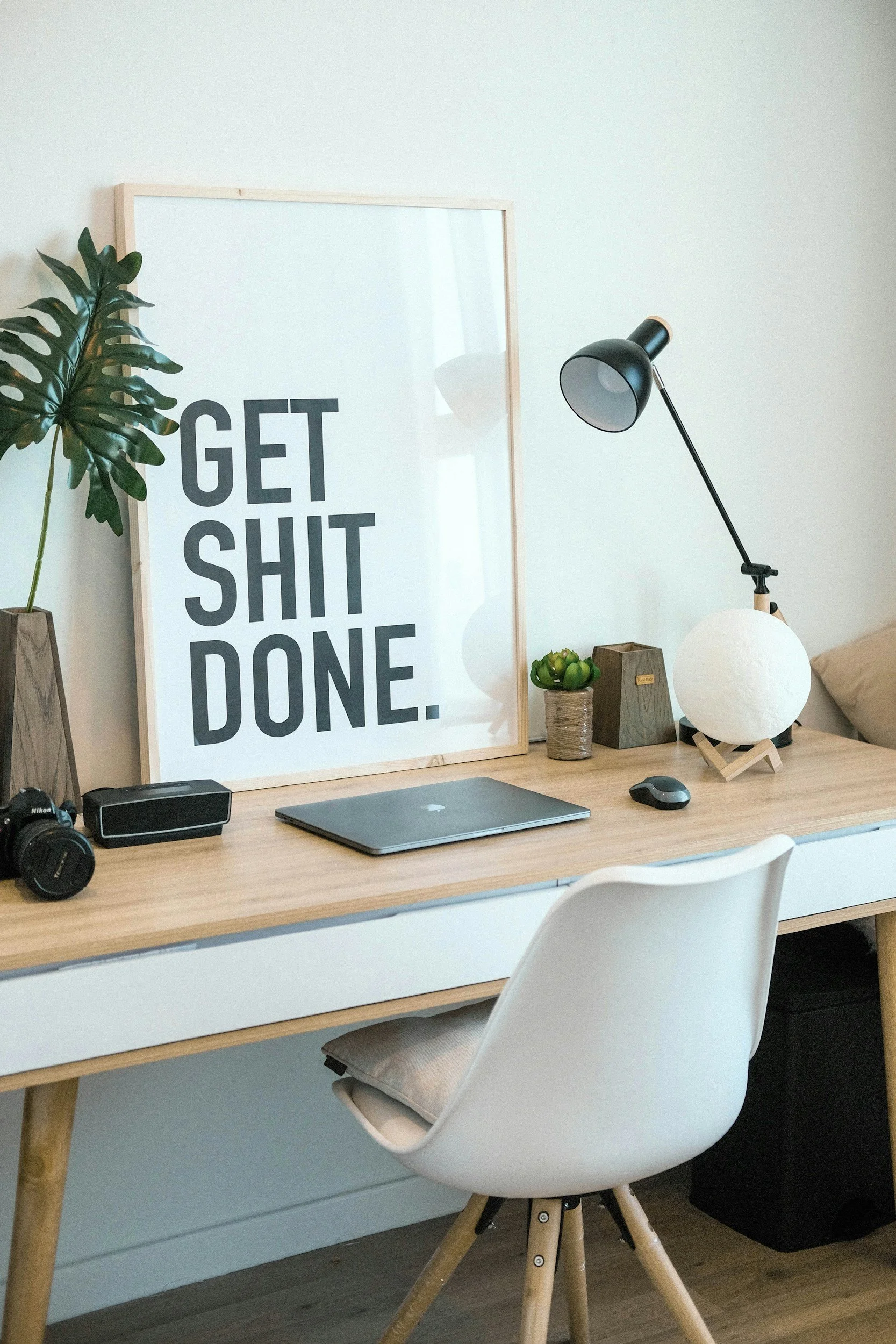 My Office Essentials as a Photography Business Coach: The Tools That Hold My Workdays Together