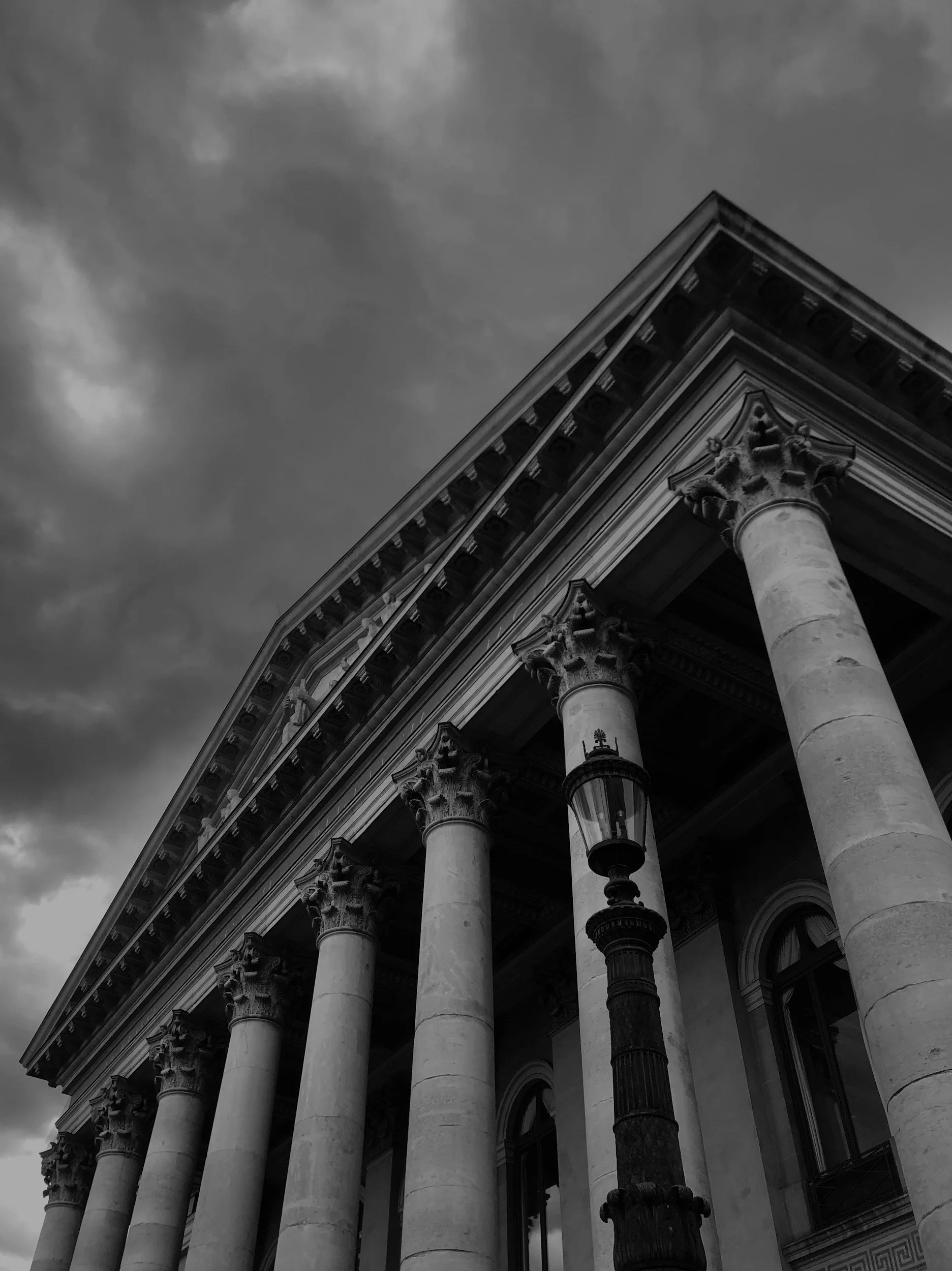 Enforcing Foreign Judgments and Arbitral Awards in Cyprus