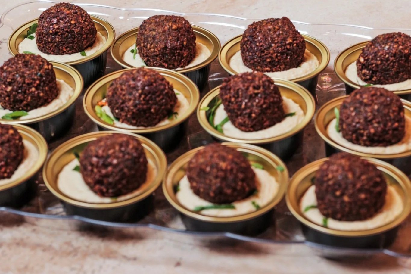 Hummus+and+falafel+1.jpg