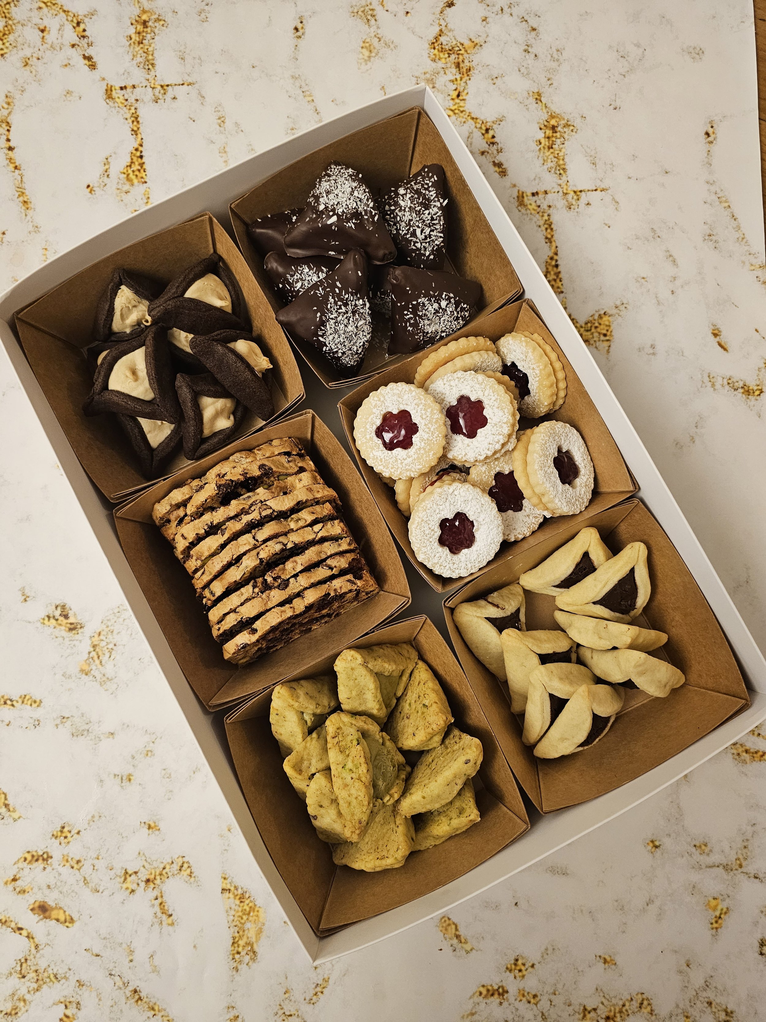 mix cookies box.jpg