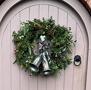 Festive wreath-making workshop