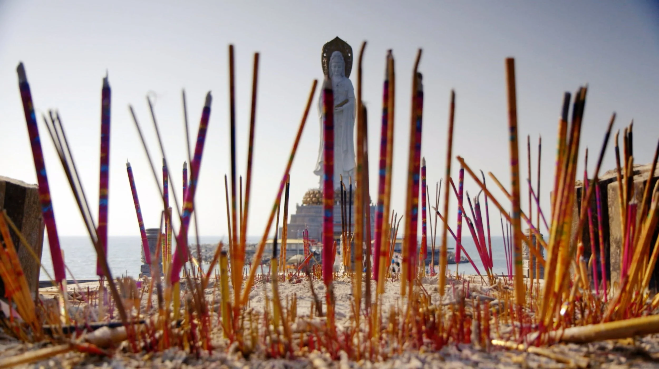 Bildschirmfoto 2025-12-18 um 8.43.44 PM.jpg