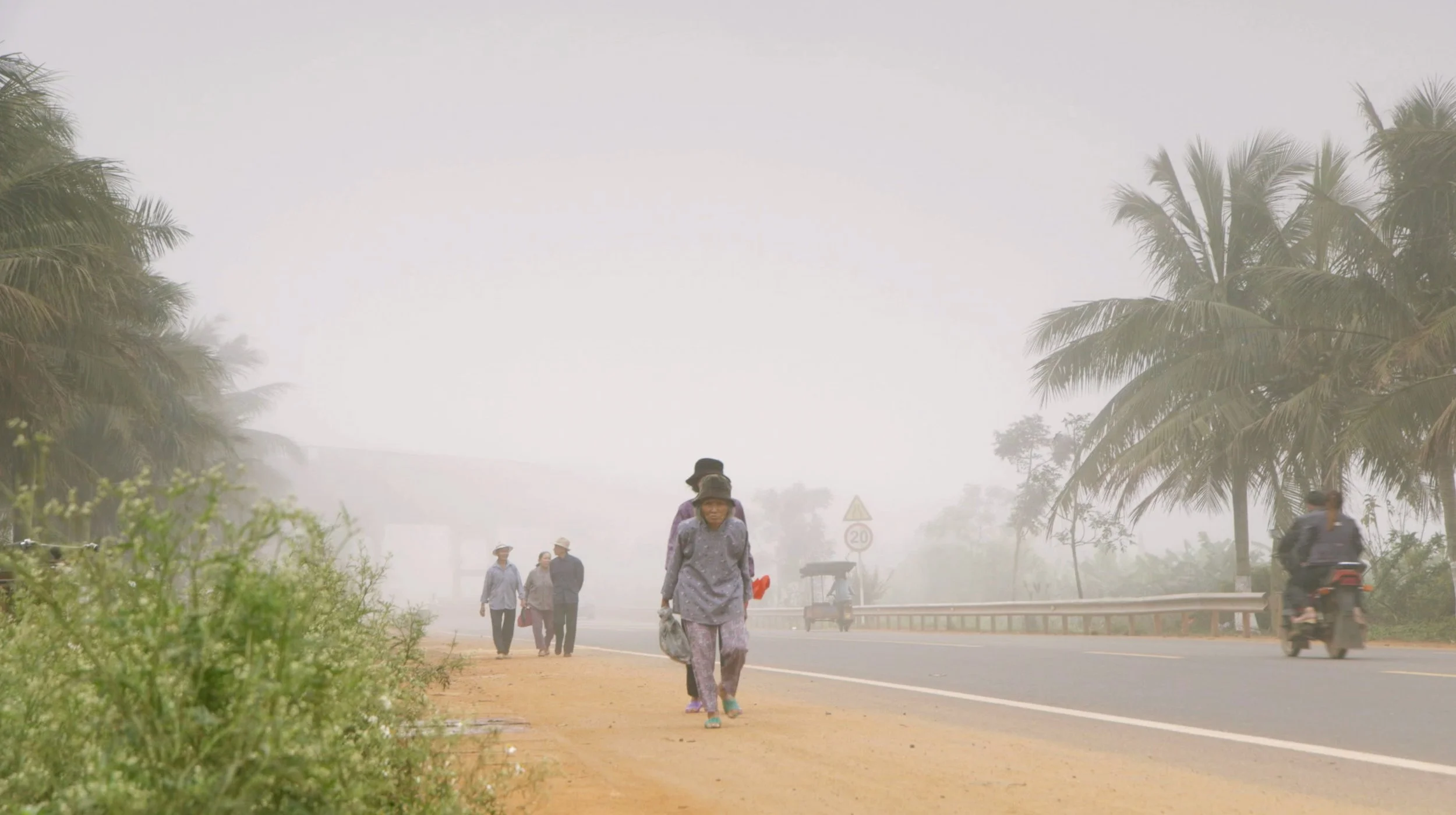 Bildschirmfoto 2025-12-18 um 8.24.45 PM.jpg