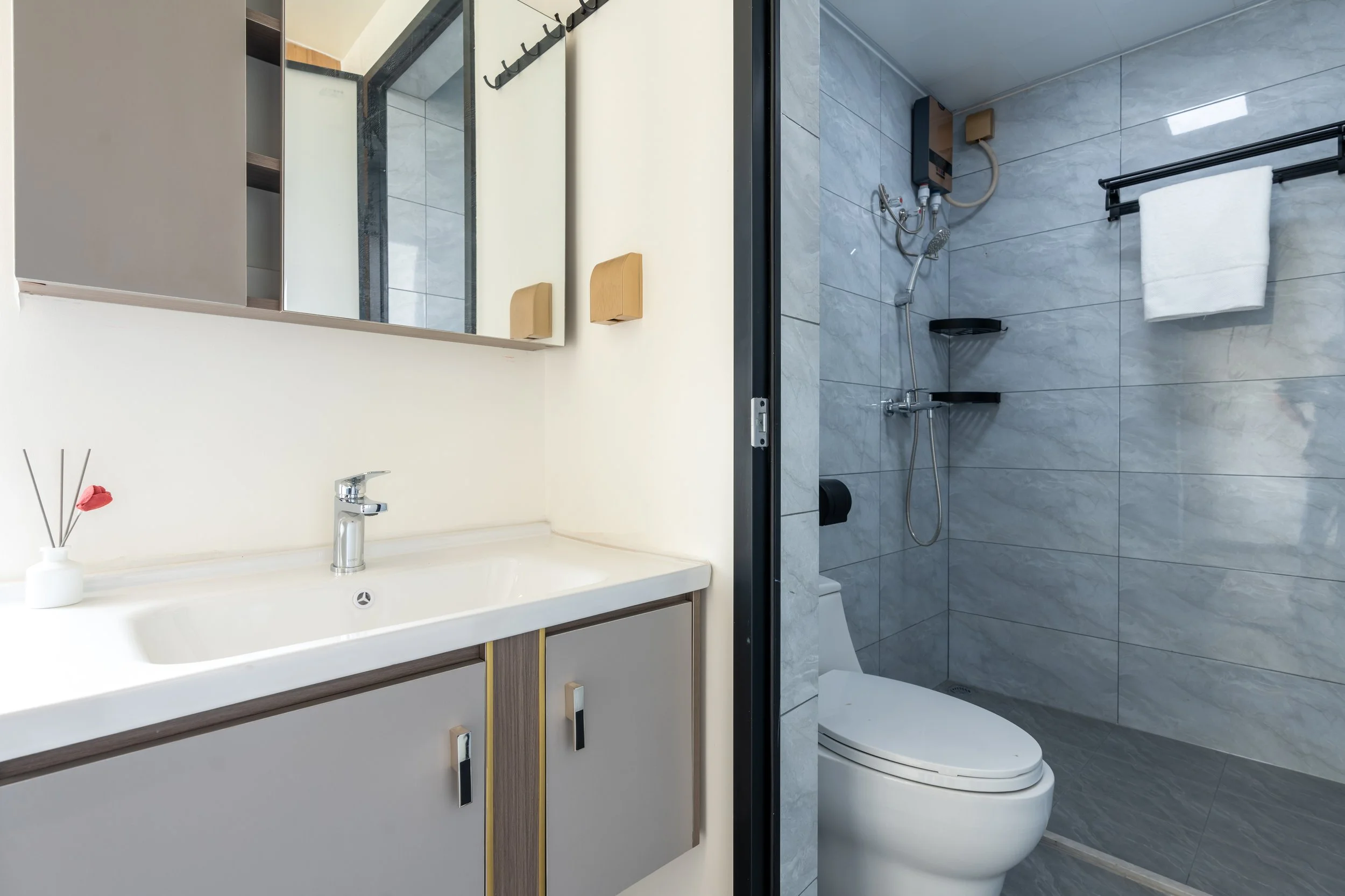 ACE TOWER-interior-22.jpg