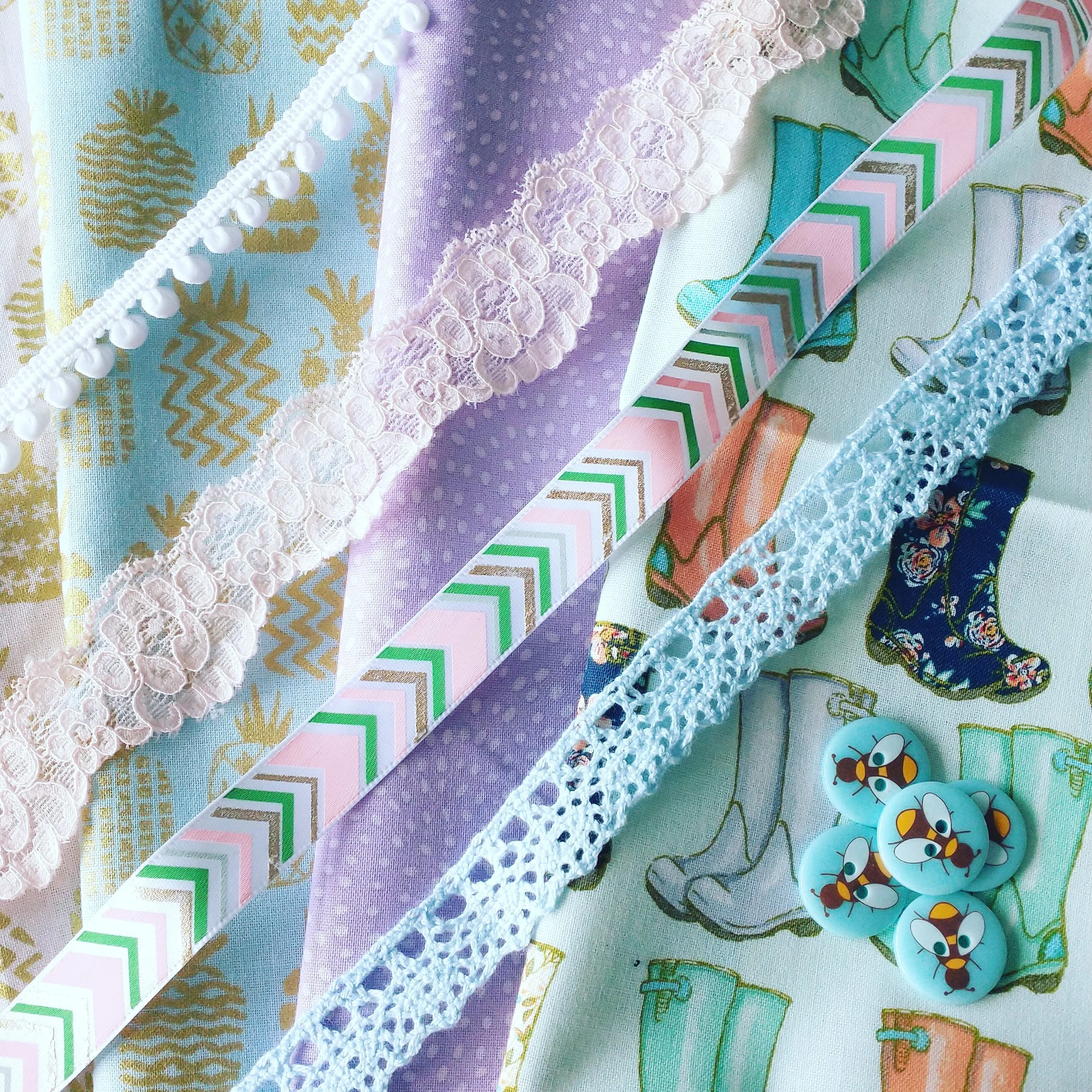 knicker decorating hen party