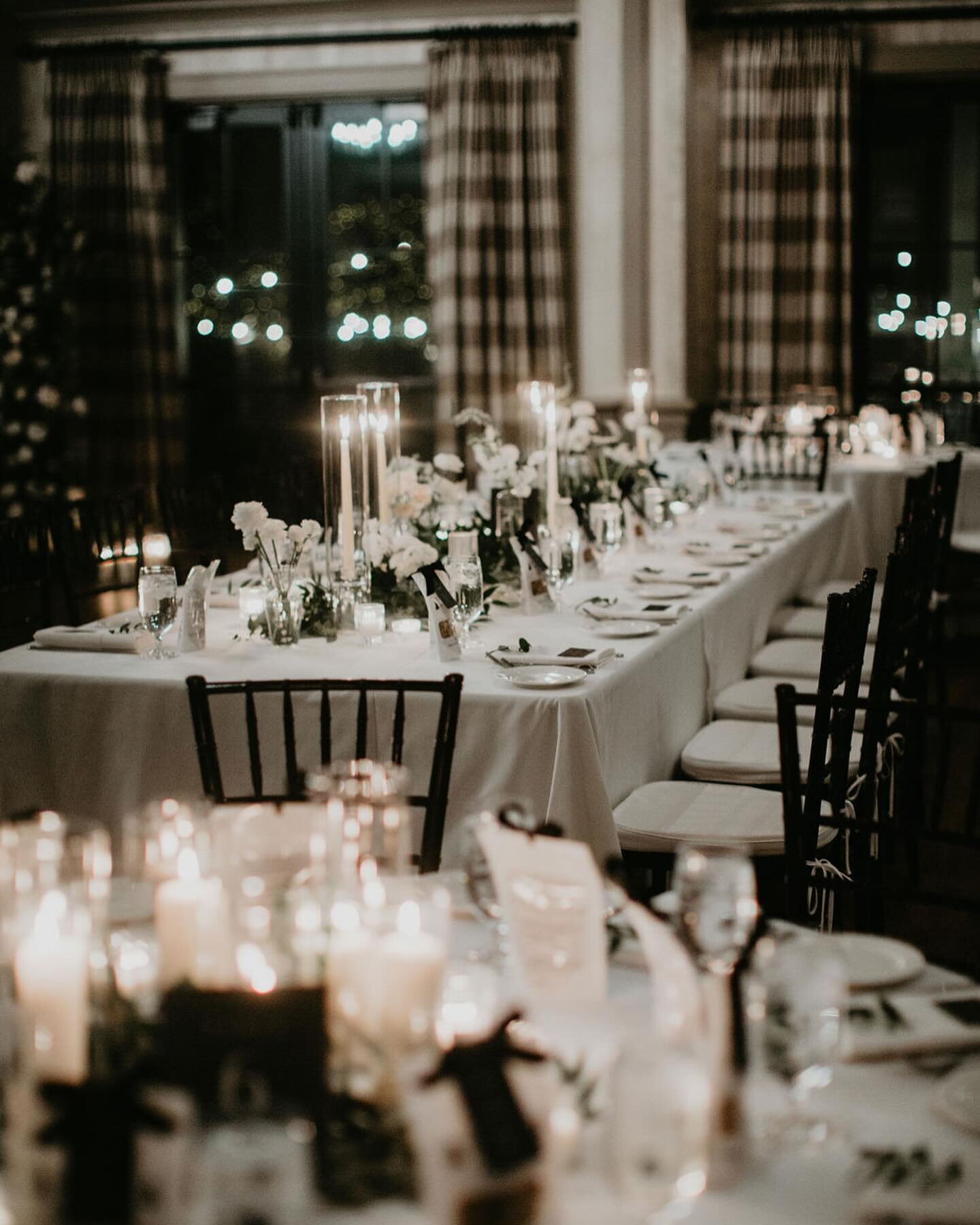 Create a vibe that&rsquo;s elegant, timeless and forever a subtle glow.  Candlelight is our favorite color of all time. 

YOU are the center of everything we do!

Venue:  @taconichotel 
Wedding Planning: @candicegrace_events 
Photography:  @joevogelp