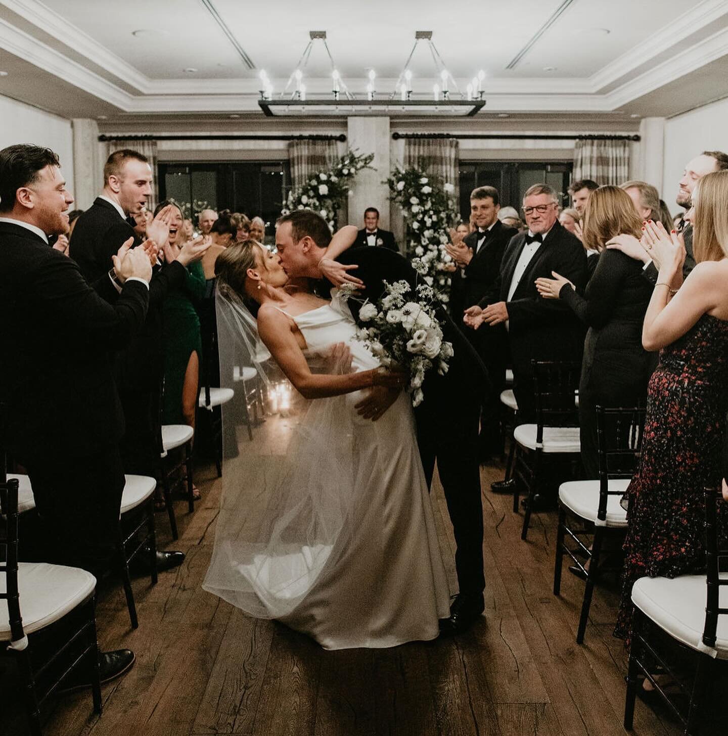 Wedding ceremonies tend to be one of our most favorite moments of the entire wedding day.  Aside from the &ldquo;I do&rsquo;s&rdquo; there are so many magical moments tied into the ceremony and we adore them 🩷

YOU are the center of everything we do