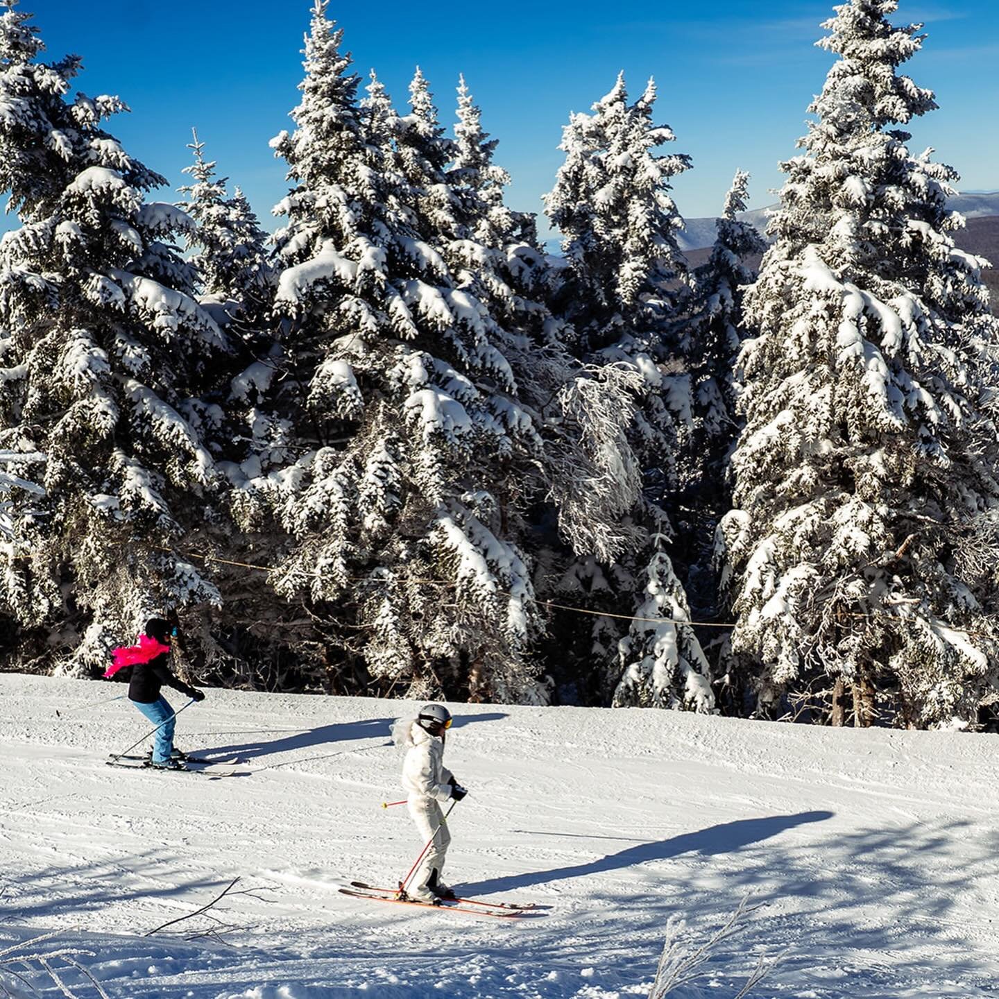 Weekend Plans:  Get Married and Ski a few runs!

For these two, the celebration didn&rsquo;t stop at rehearsal dinner.  As bad*ss skiers and longtime lovers of the mountain, they spent part of their wedding weekend doing what they love most; taking s