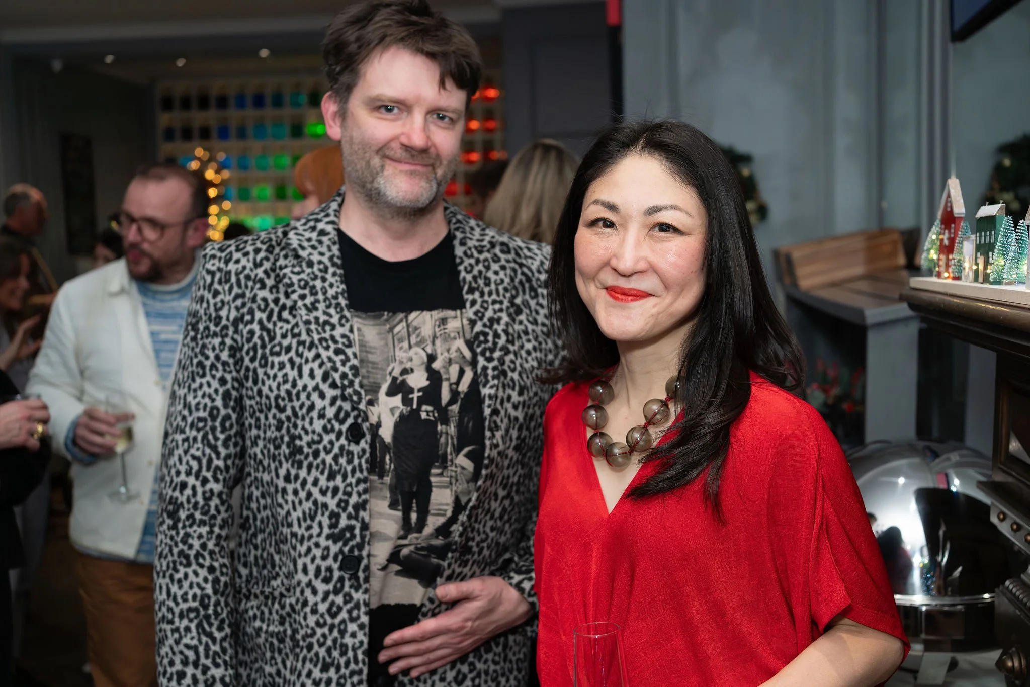 With artist Mike Wilson (Photo by Elaine Potter)