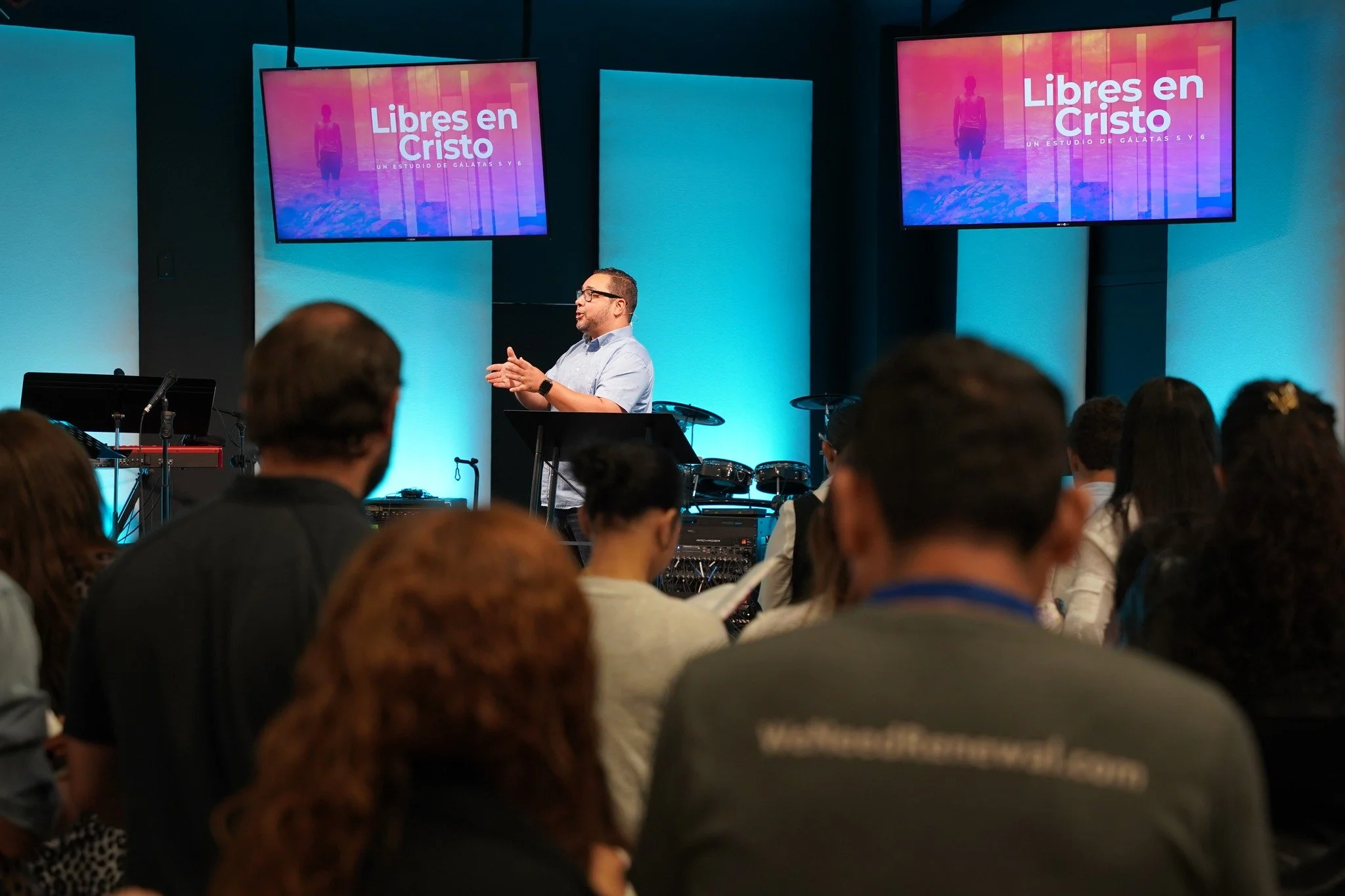 Qu&eacute; alegr&iacute;a adorar juntos este domingo y seguir aprendiendo de la Palabra de Dios 🙌

Comenzamos una nueva serie en G&aacute;latas 5 y 6, recordando esta poderosa verdad: Cristo nos ha libertado para que caminemos por siempre en la libe