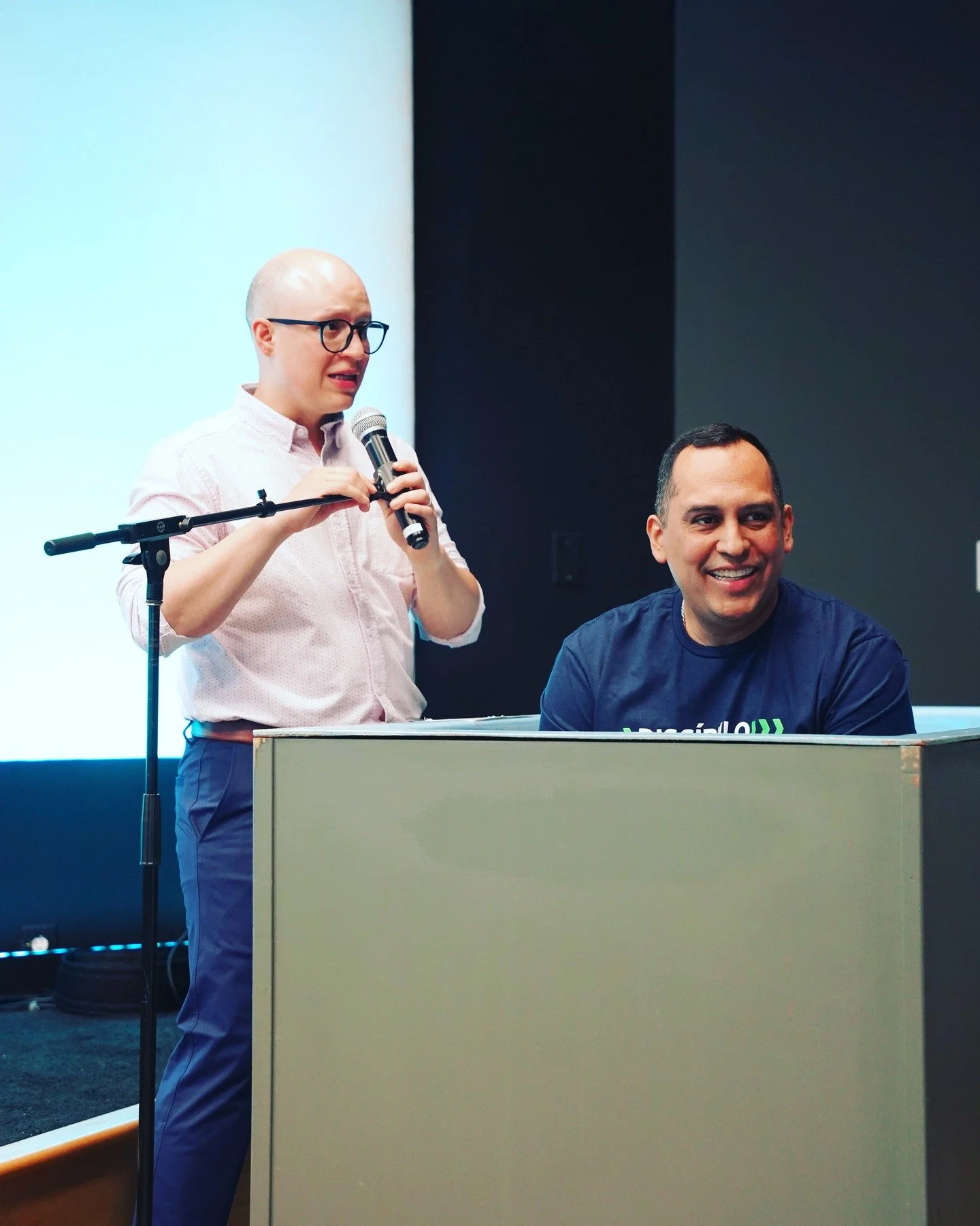 Hoy en Faith en Espa&ntilde;ol celebramos El Mensaje de la Resurrecci&oacute;n con tres bautismos que nos recordaron que Jes&uacute;s sigue transformando vidas, un tiempo maravilloso de adoraci&oacute;n y la predicaci&oacute;n de la Palabra. 
Si a&ua