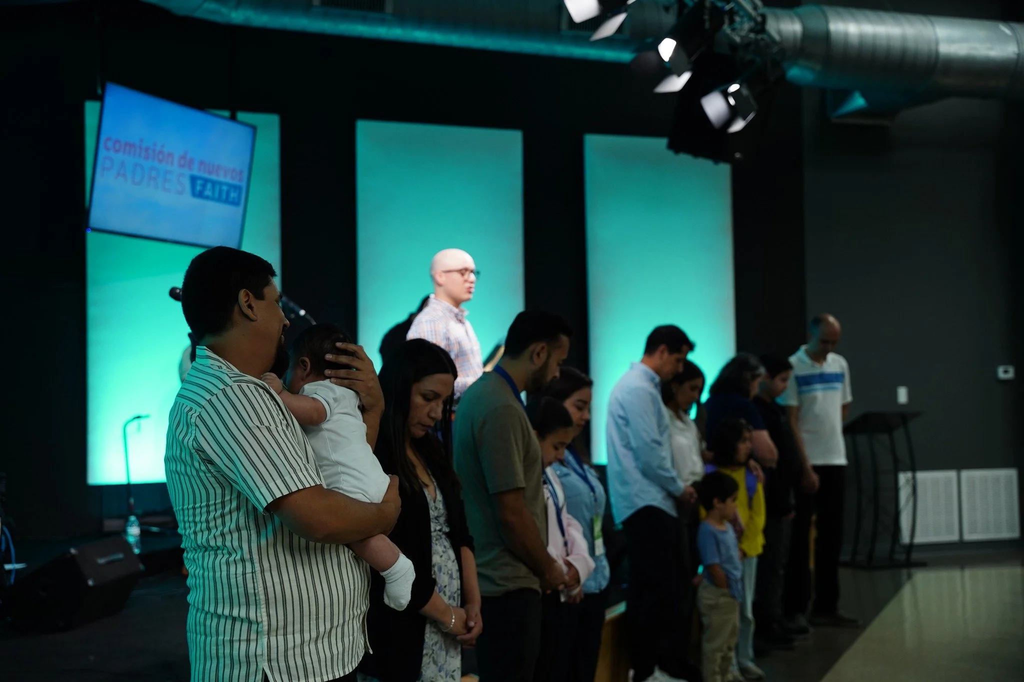 Qu&eacute; hermoso domingo vivimos juntos como iglesia 🙌
Fuimos recordados a trav&eacute;s de 2 Timoteo 1:3-5 que Dios usa a los creyentes para dejar un legado espiritual a las nuevas generaciones. 

Tambi&eacute;n tuvimos un tiempo especial en nues