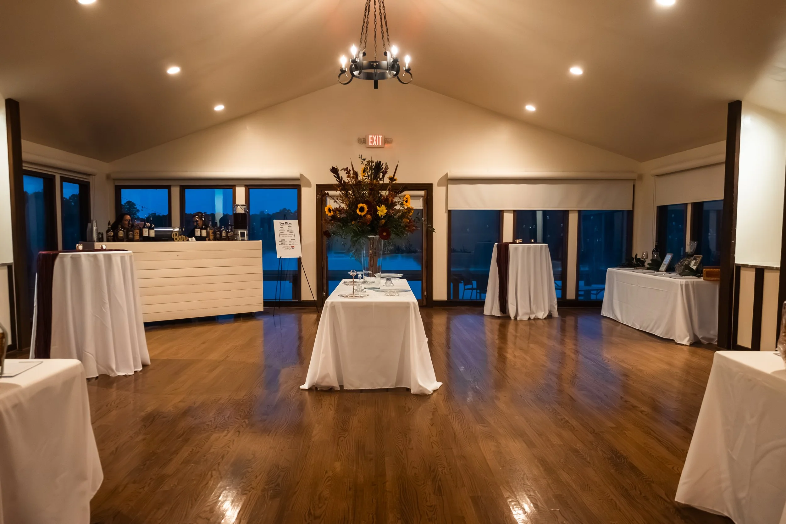 lake room.jpg