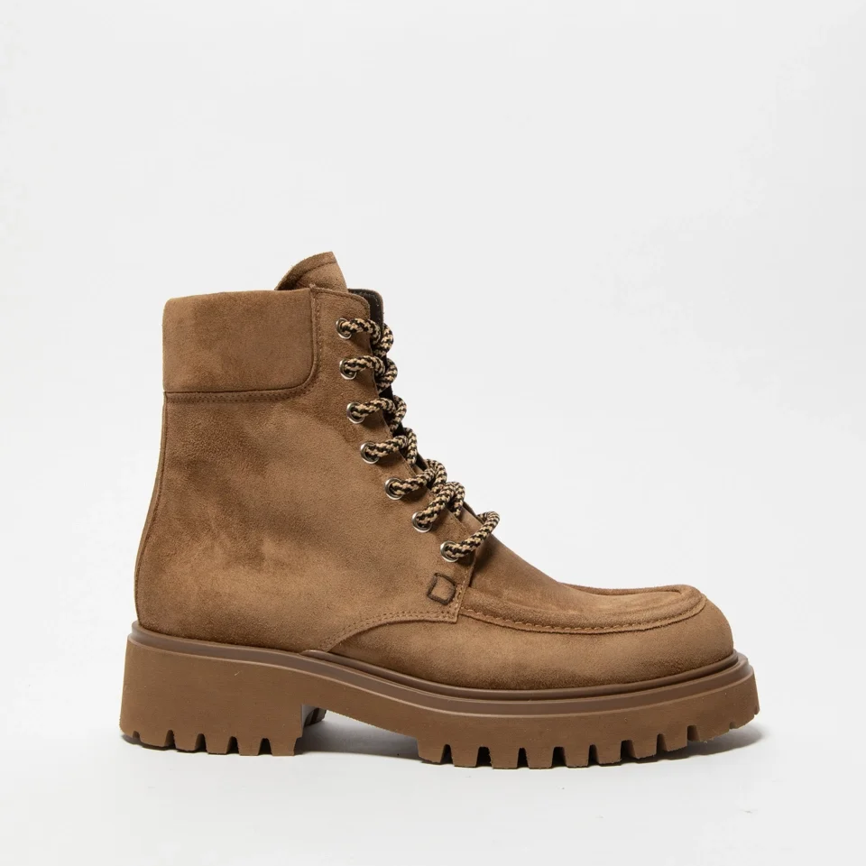Morgantini_winfield_velour_nicciolets.png