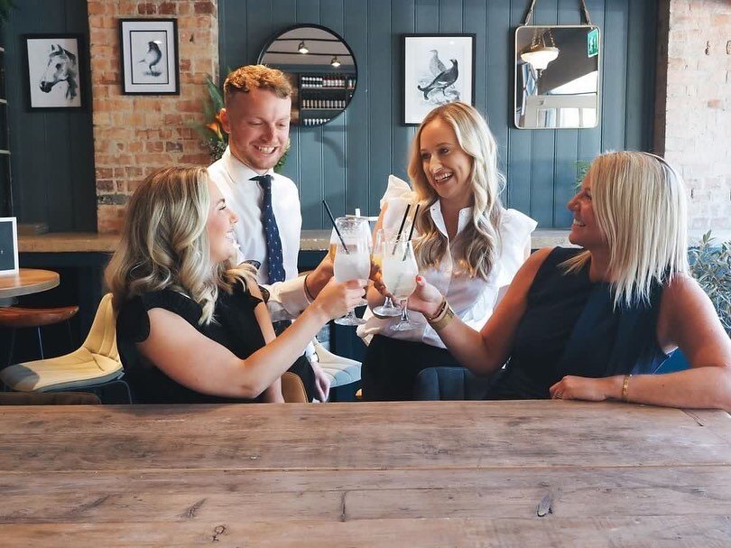 Are you ready for the weekend? 🍺🍷🍹  We have got the perfect weekend lined up!   Happy Hour 3pm - 6pm, 50% off beers, cocktails, house wine &amp; house spirits 🍸🍷🍺 
@katiefoxea 📸 #nicholasjames #nicholasjamescafebar #cafeandbar #ashleycross #ha