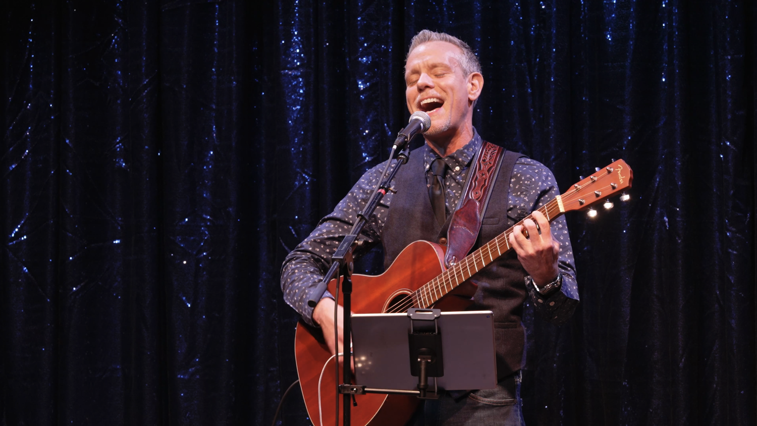 Adam Pascal Acoustic — ArtLab Productions