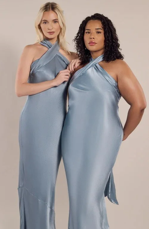 roma pale blue model.jpg