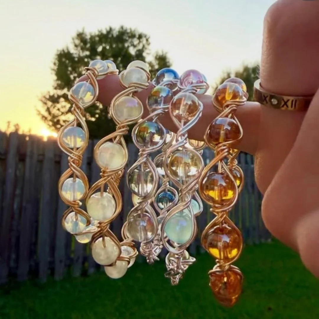 Cupid's Arrow Customs