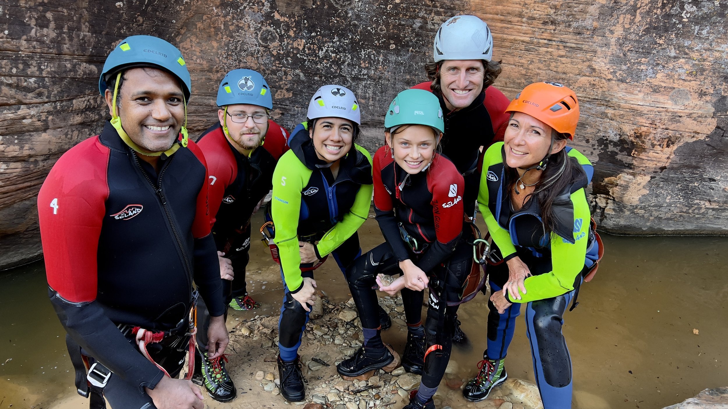 Canyoning Helmet Essentials: Safeguard Your Adventure!
