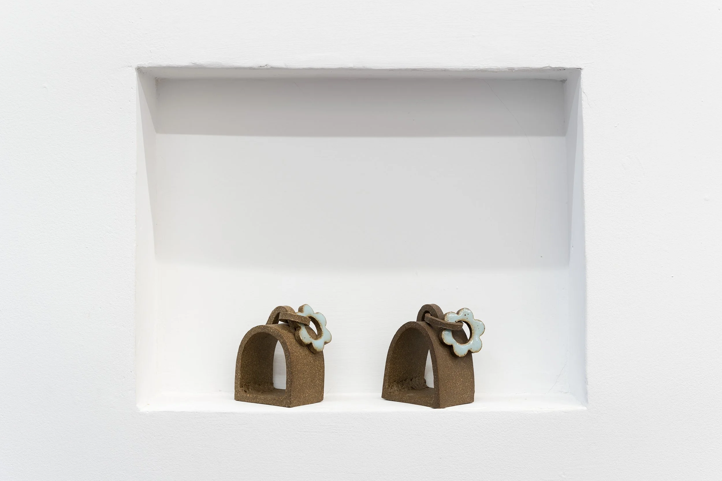 Untitled (flower link) , 2023
 
Stoneware
 
3 x 2 x 2 in.