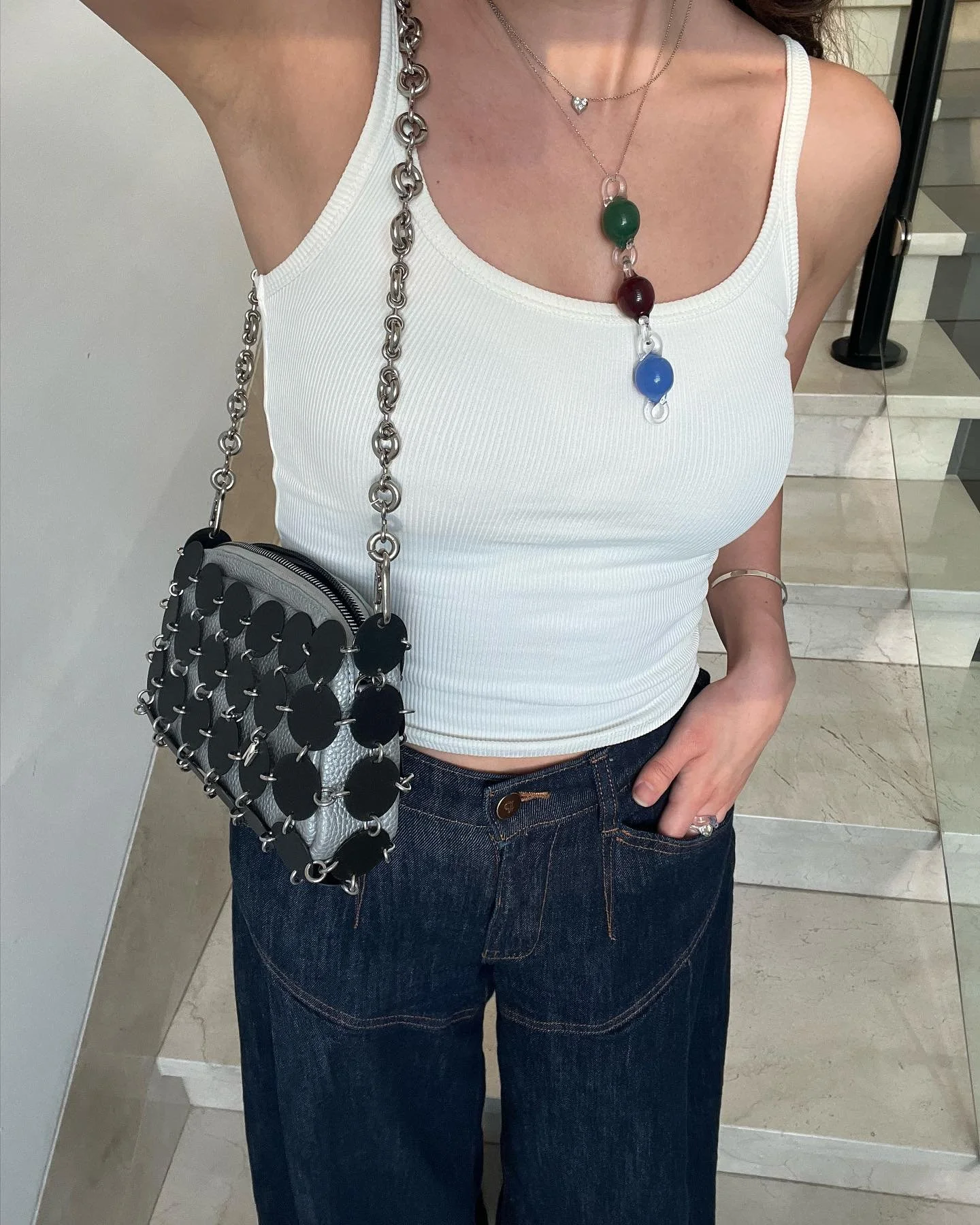 Prohibido salir de la casa con tu bolso Nera sin hacer un fit check 🙅&zwj;♀️

Ingresa YA a nuestra pagina y personaliza el bolso de tus sue&ntilde;os, link en la descripci&oacute;n💕
.
.
.
#bolso #bolsos #accesorios #accesories #silver #metallics #f