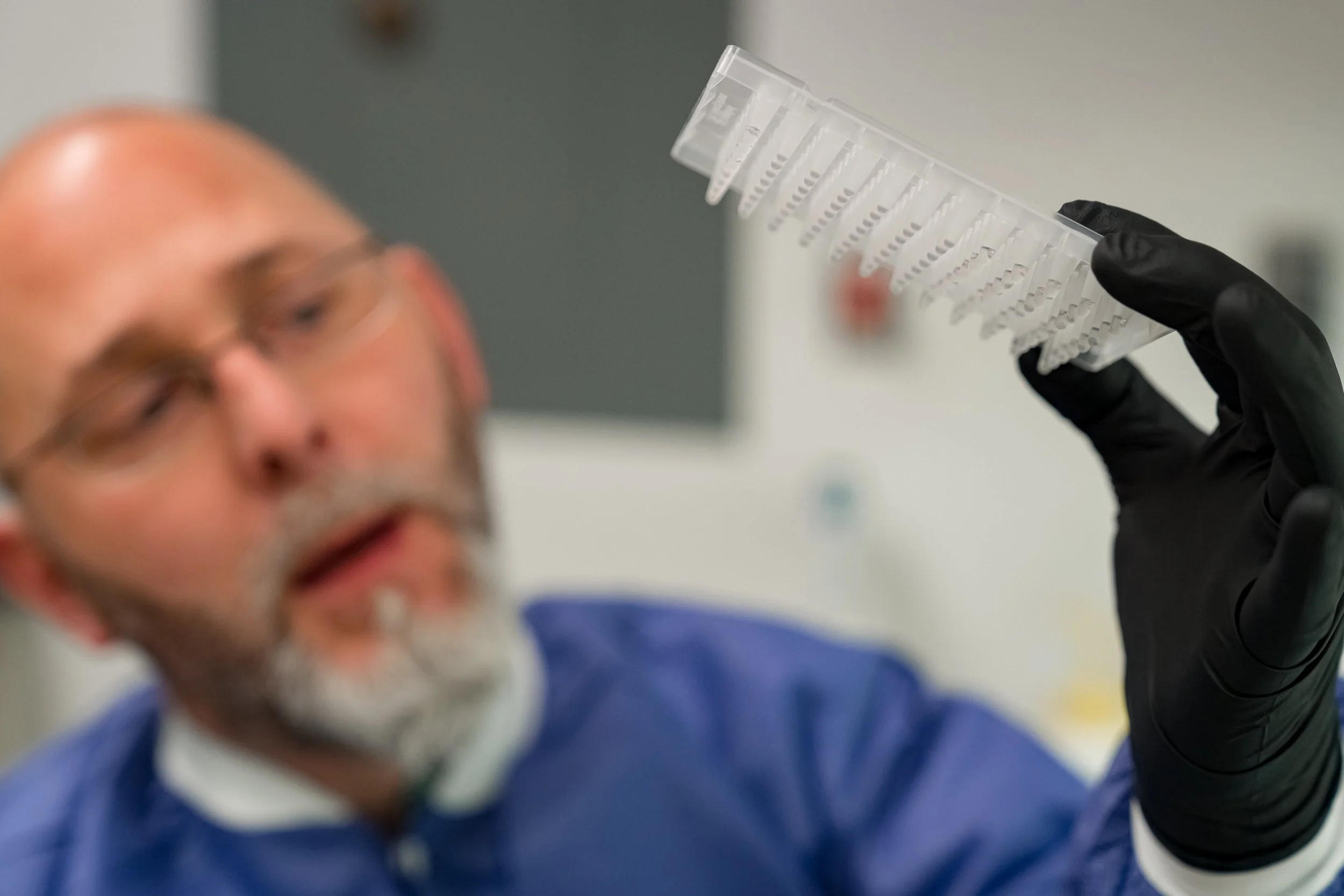 covid-19-sample-testing-at-wadsworth-center-new-york-state-department-of-health_49609736611_o.jpg