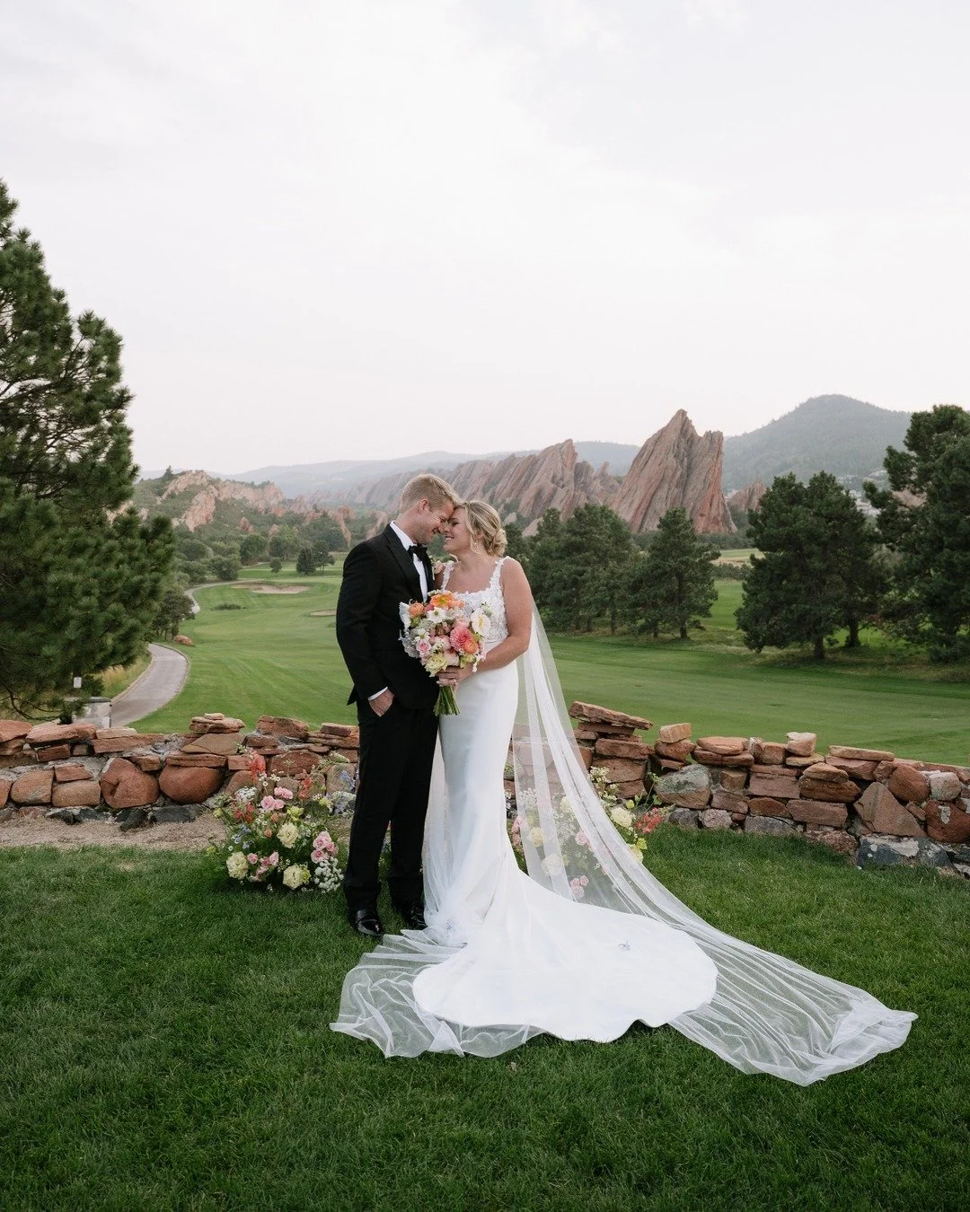 The Kleemans 🤍

Venue @arrowheadcoloradoevents
Photography @malenamorrisonphoto
Coordination and Design @pepperandjuneevents
Florals @callalaneflorals

#weddingplanning #wedding #brideandgroom #bride #groom #weddingdress #coloradoweddingplanner #wed